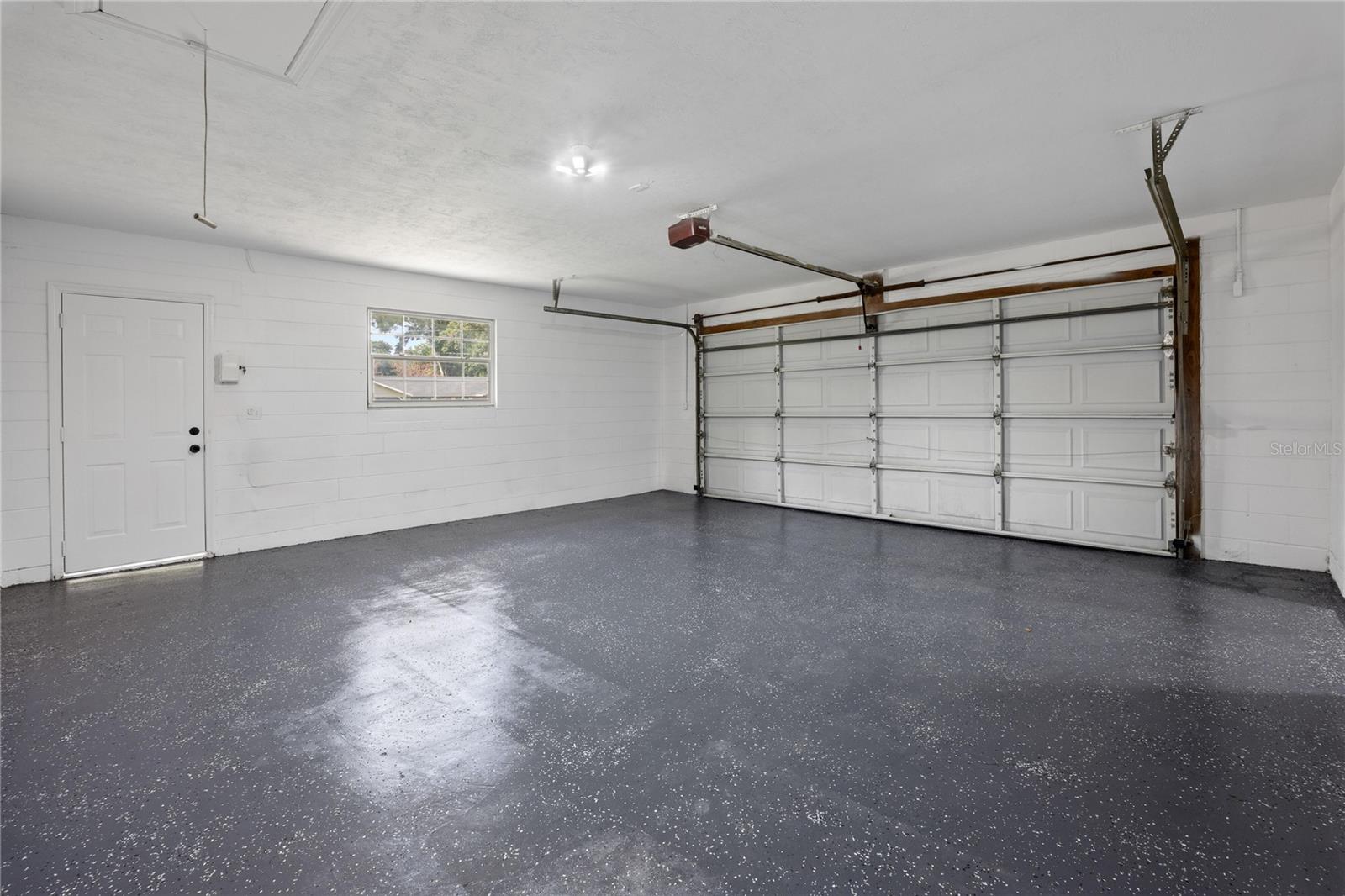 327 SE 50TH AVE