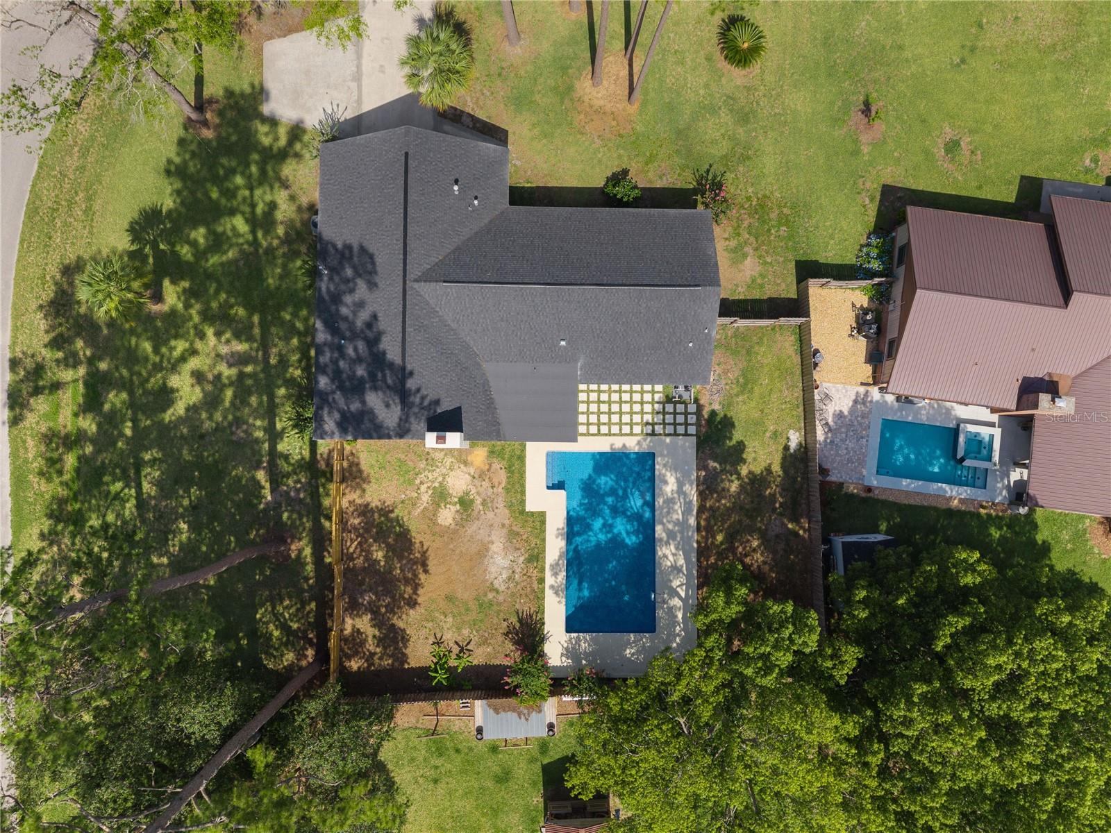 327 SE 50TH AVE