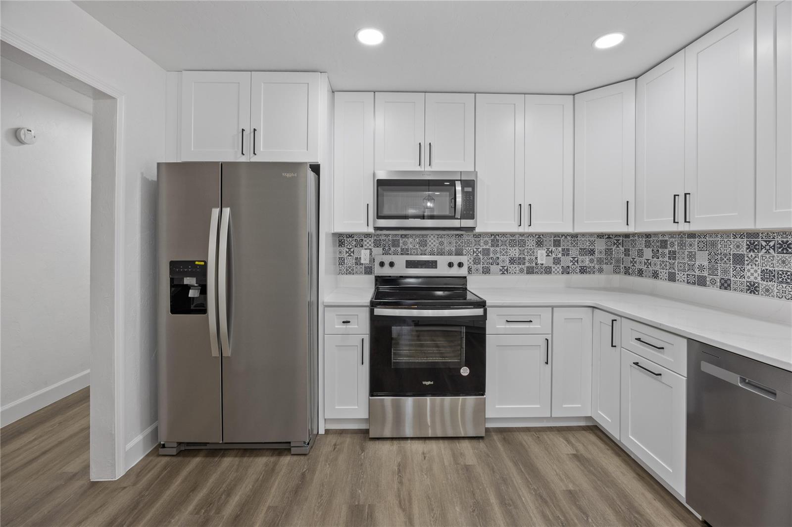 327 SE 50TH AVE