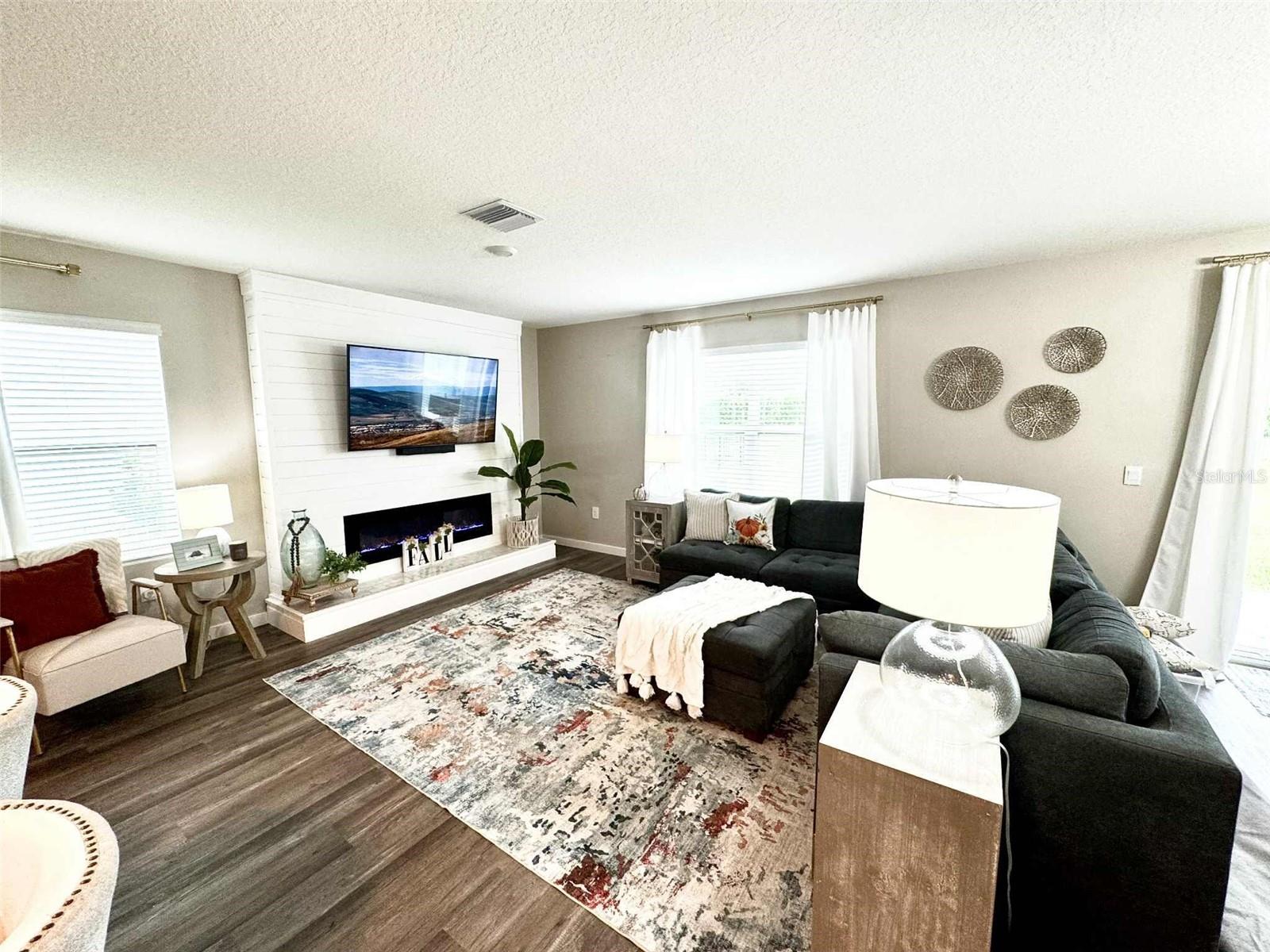 17023 BARNWOOD PL