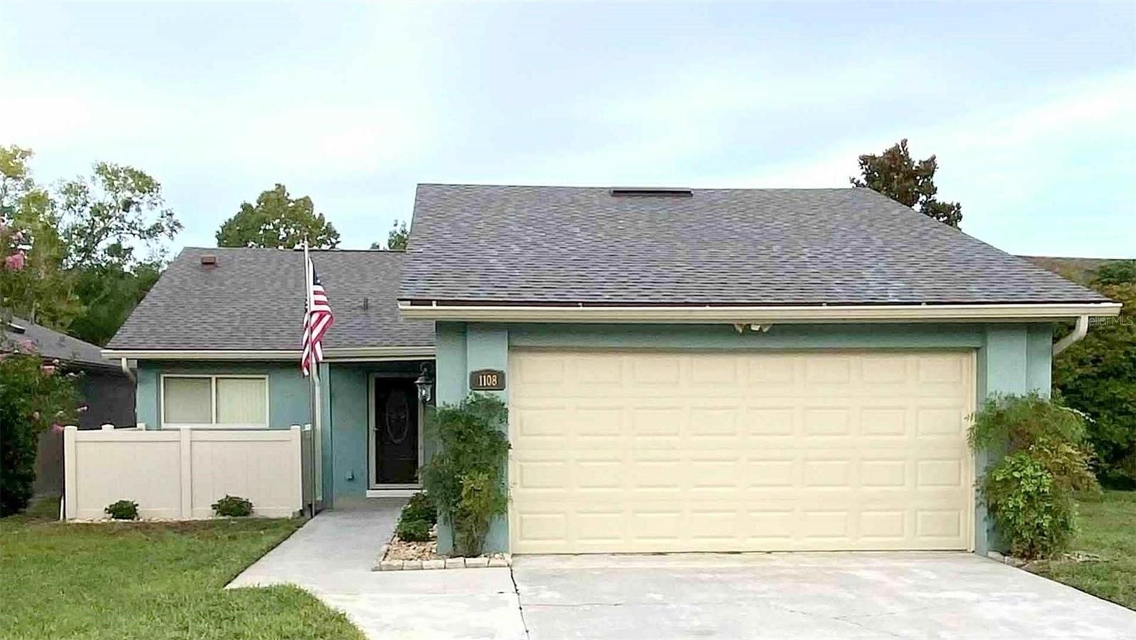 1108 DAPPLED ELM LN