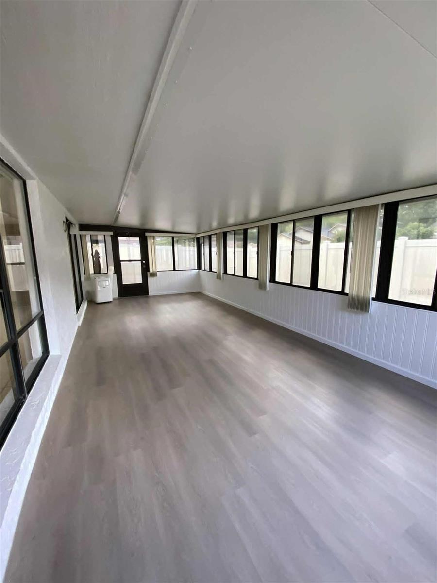 1108 DAPPLED ELM LN