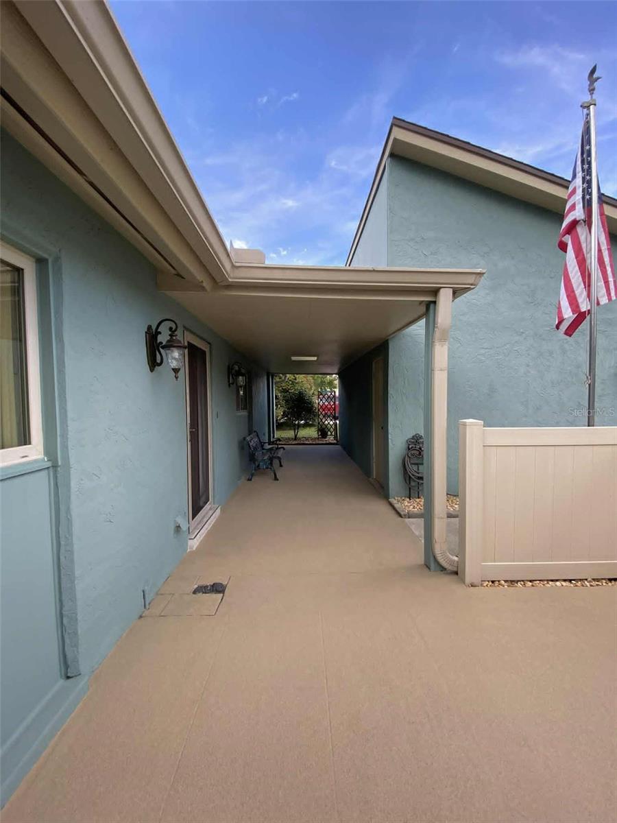 1108 DAPPLED ELM LN