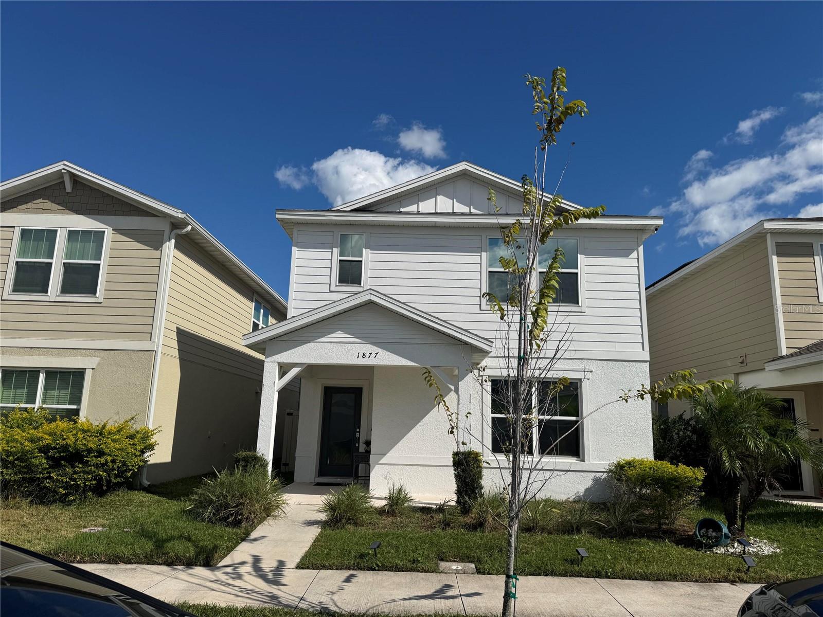 1877 SUMMER SERENITY DR