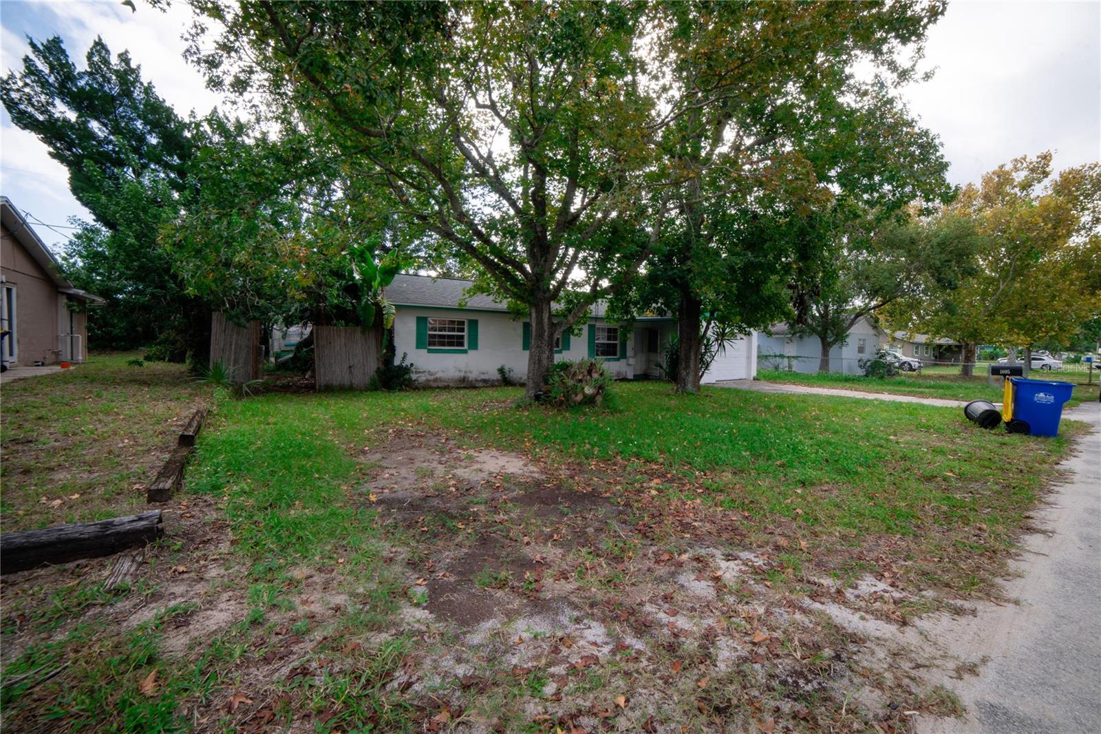1605 BRADFORD RD