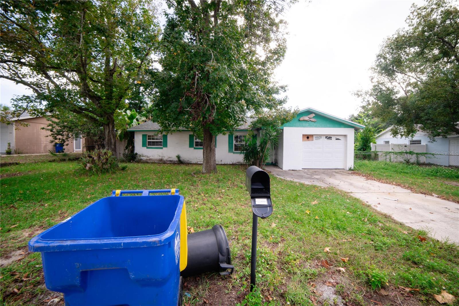 1605 BRADFORD RD