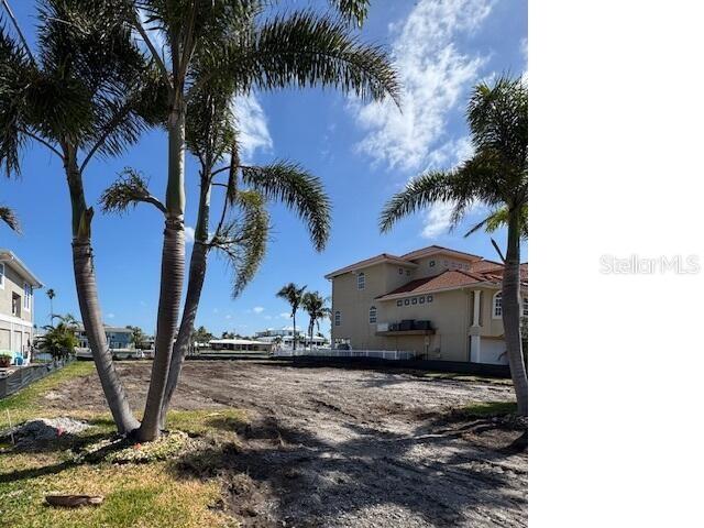 35 SUNSET BAY DR