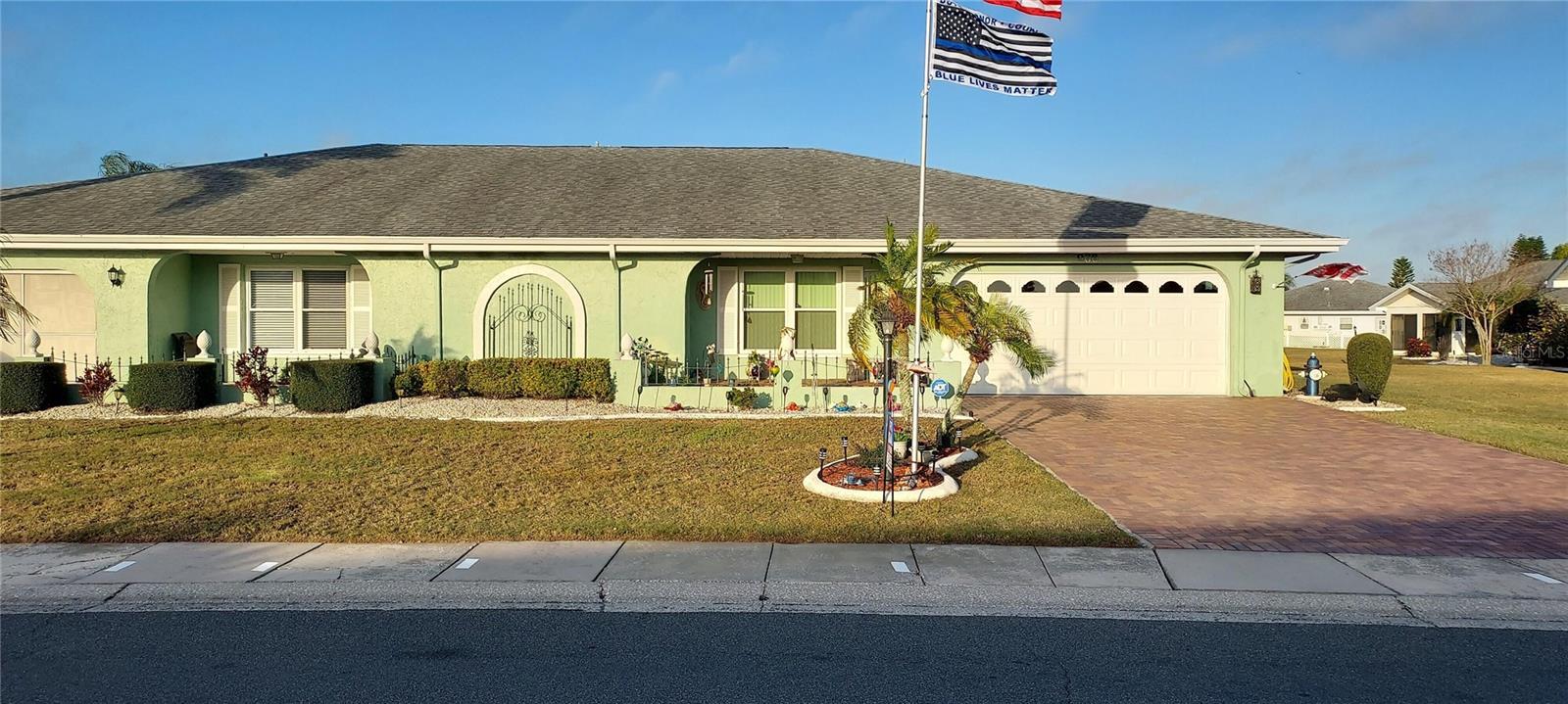 906 BLUEWATER DR