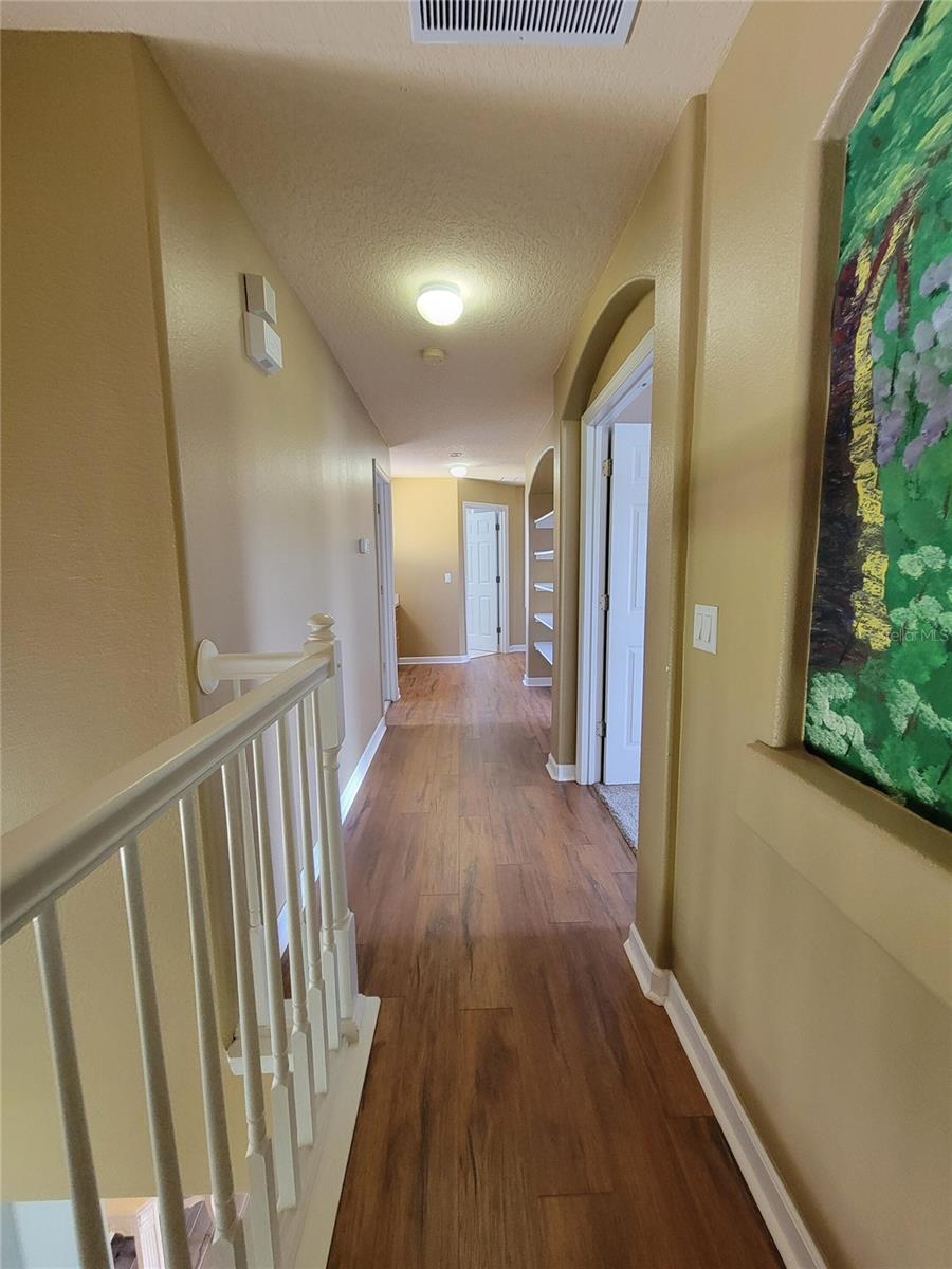 3145 TWISTED OAK LOOP