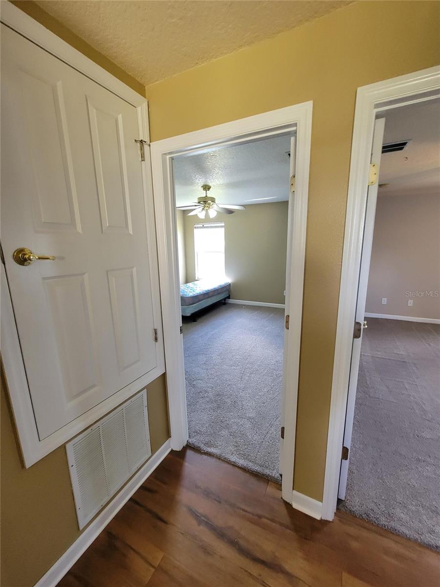 3145 TWISTED OAK LOOP