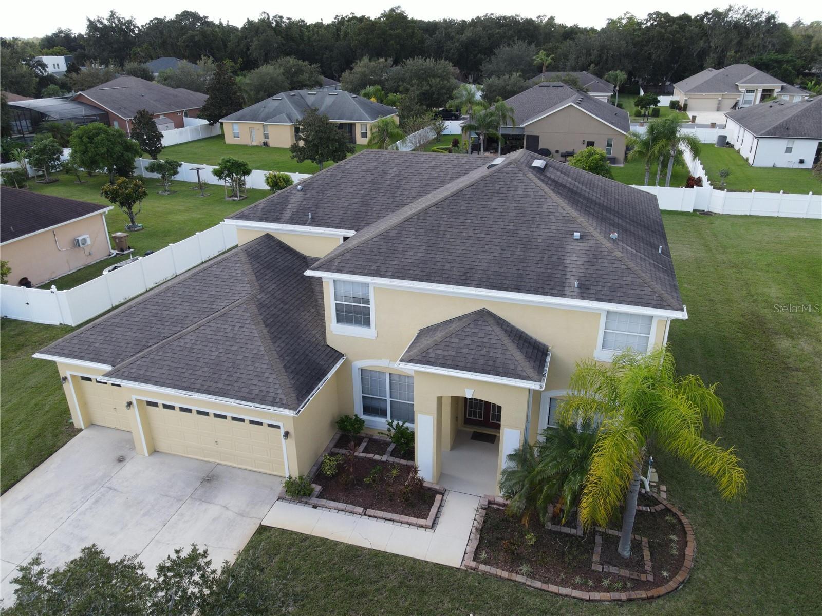 3145 TWISTED OAK LOOP