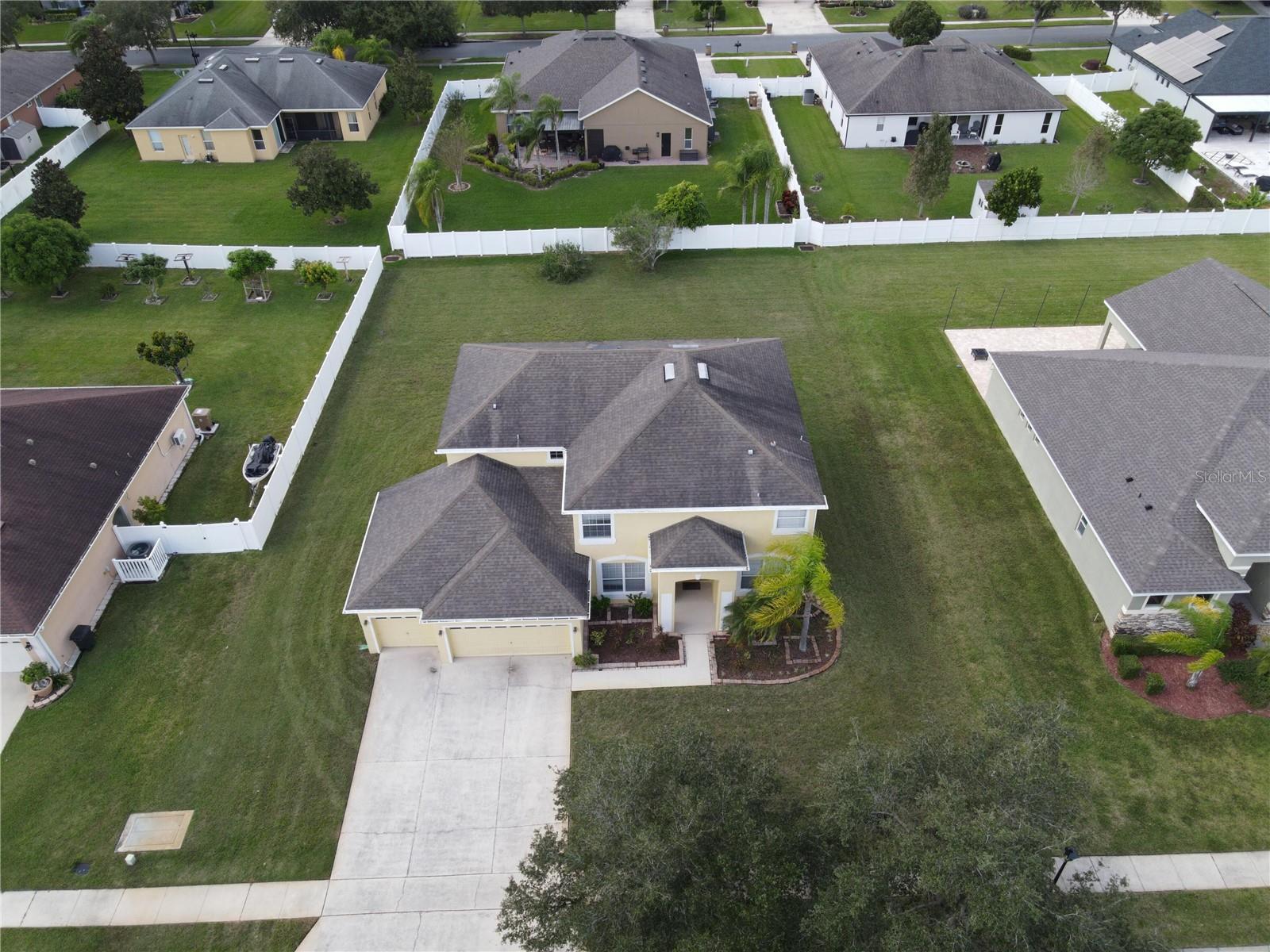 3145 TWISTED OAK LOOP