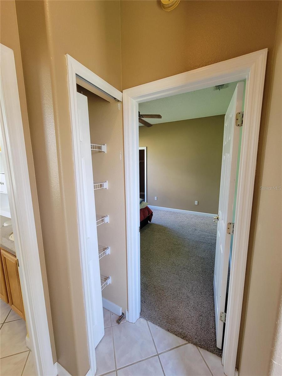 3145 TWISTED OAK LOOP
