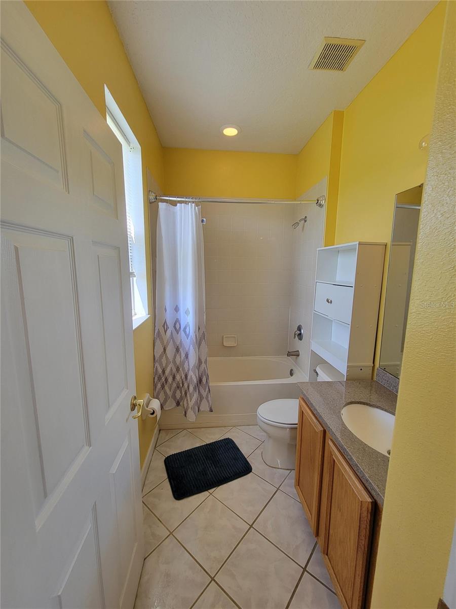 3145 TWISTED OAK LOOP