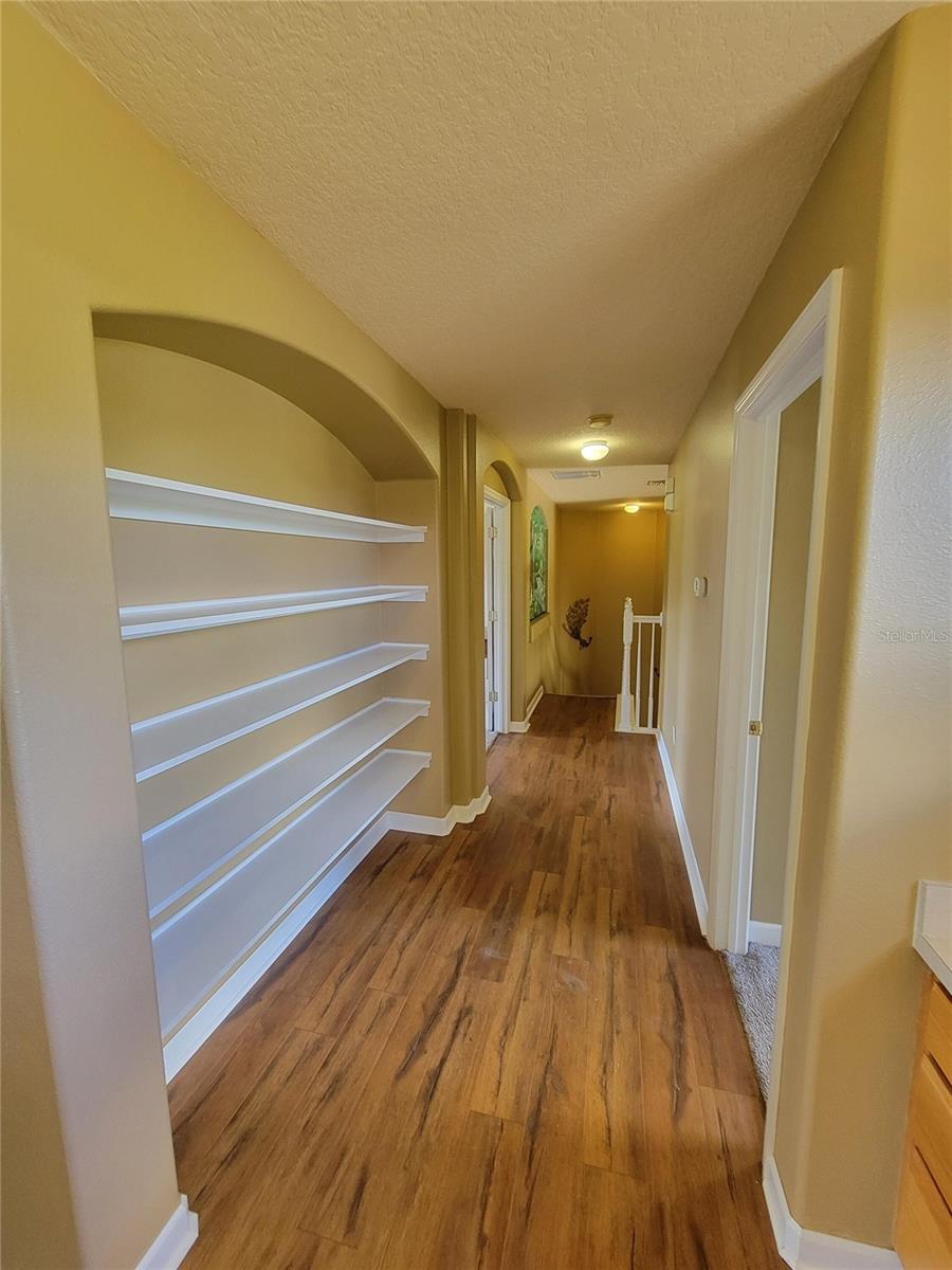 3145 TWISTED OAK LOOP