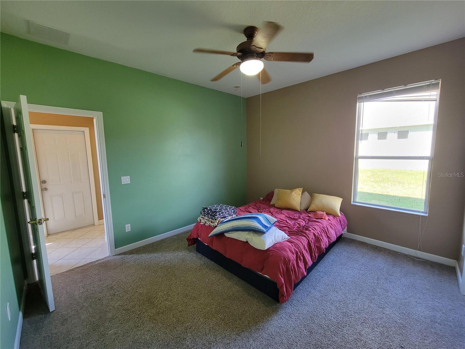 3145 TWISTED OAK LOOP