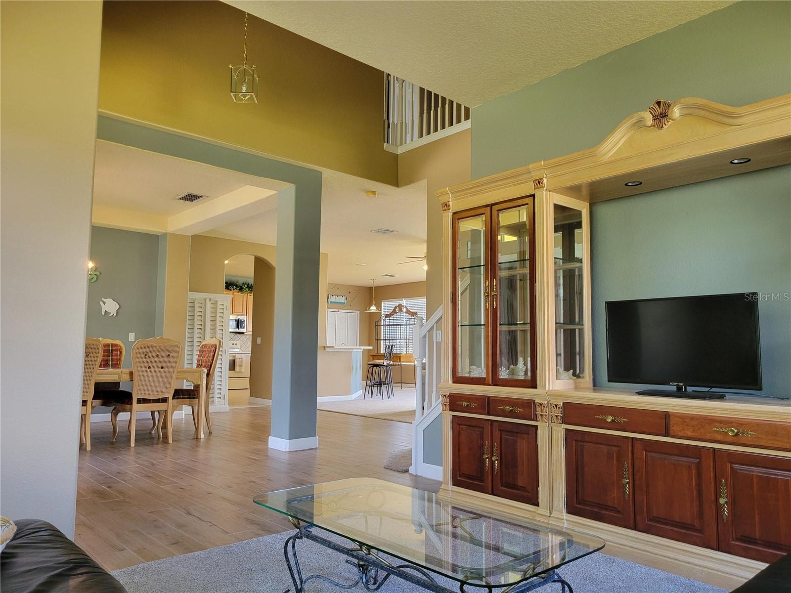 3145 TWISTED OAK LOOP