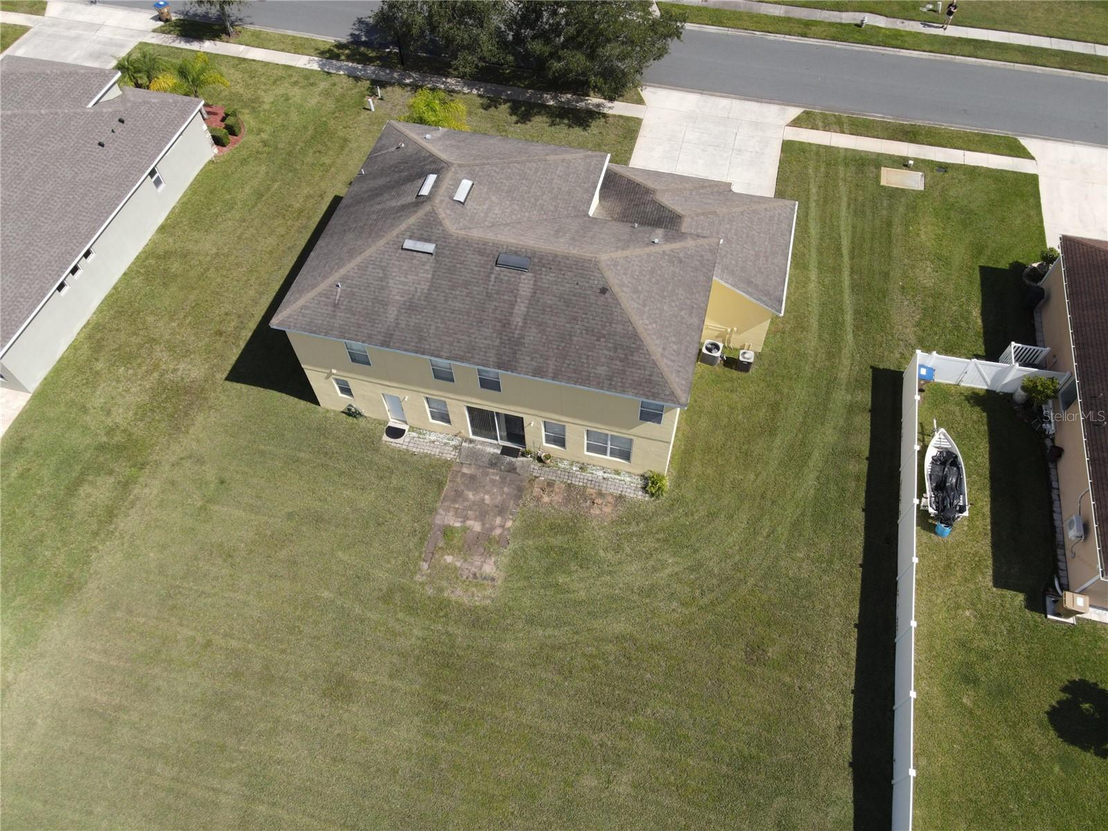 3145 TWISTED OAK LOOP