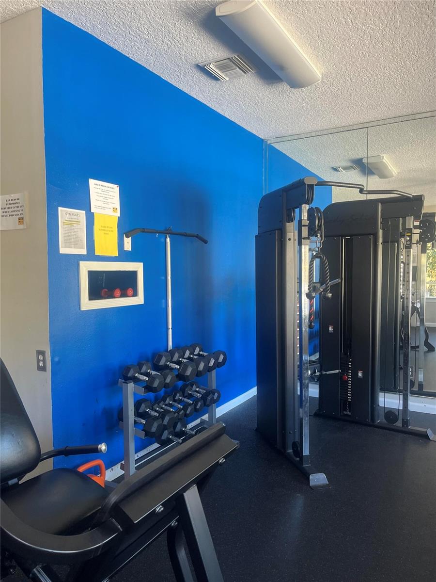 5602 PINNACLE HEIGHTS CIR #312