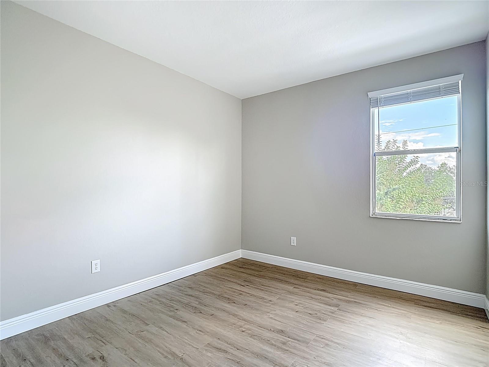 1206 SUMMERGATE DR