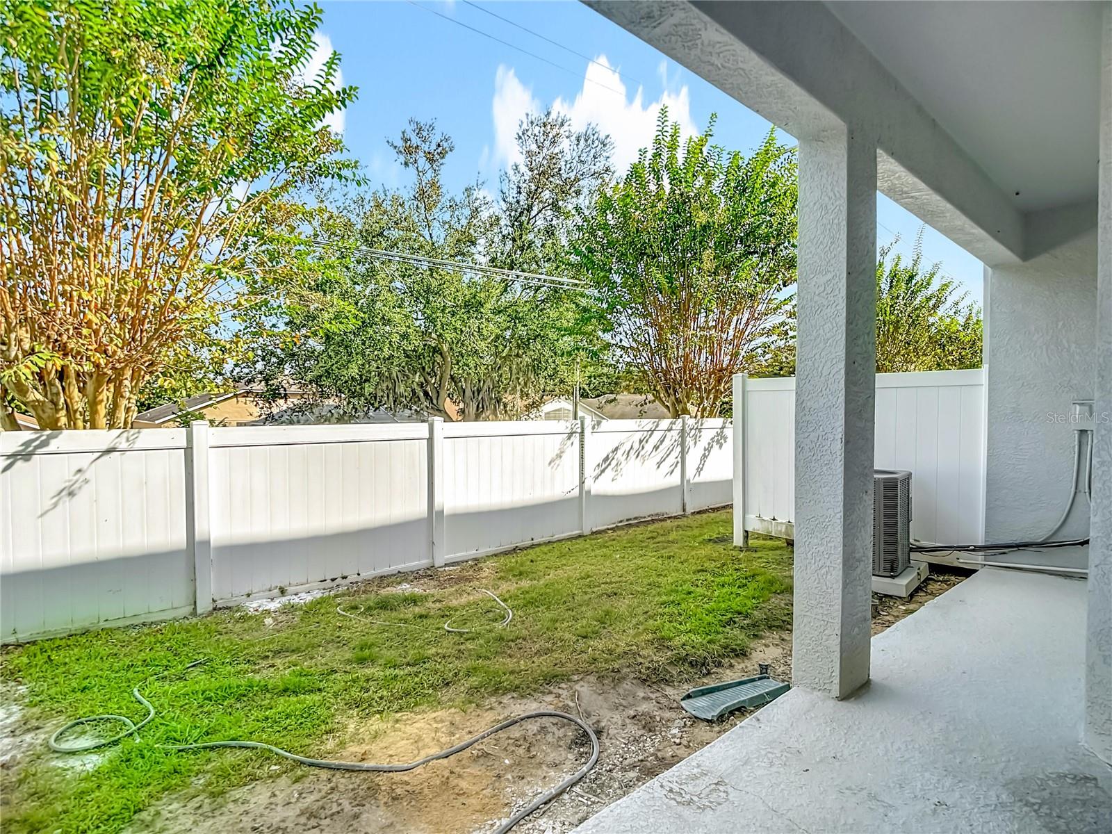 1206 SUMMERGATE DR