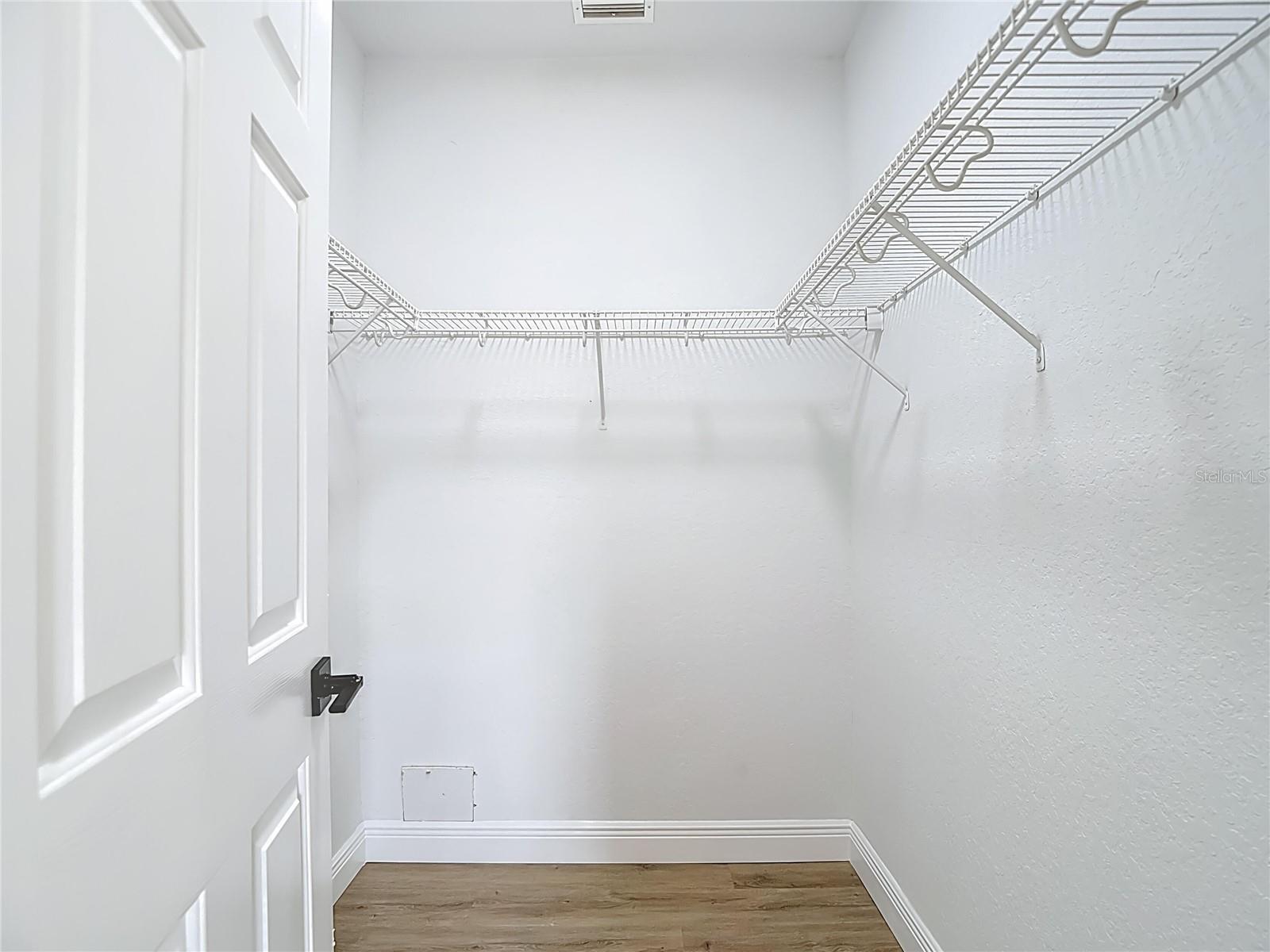 1206 SUMMERGATE DR