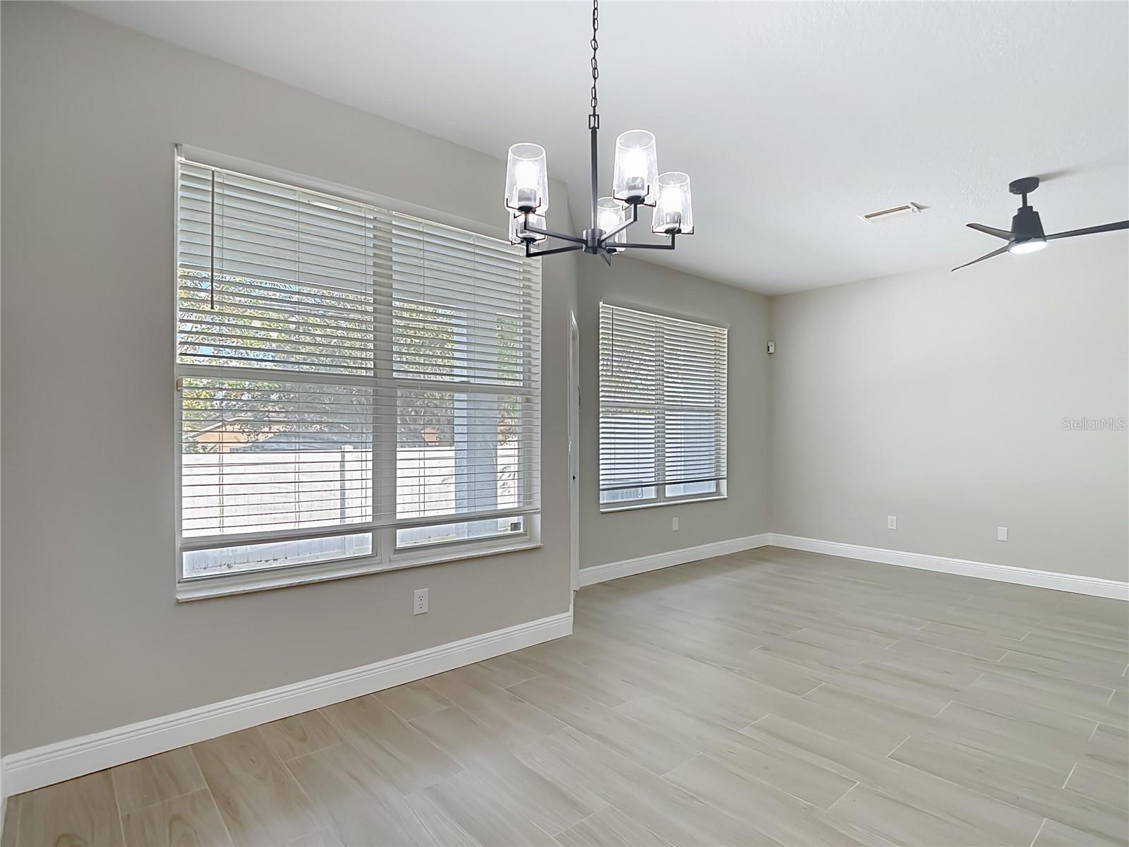 1206 SUMMERGATE DR