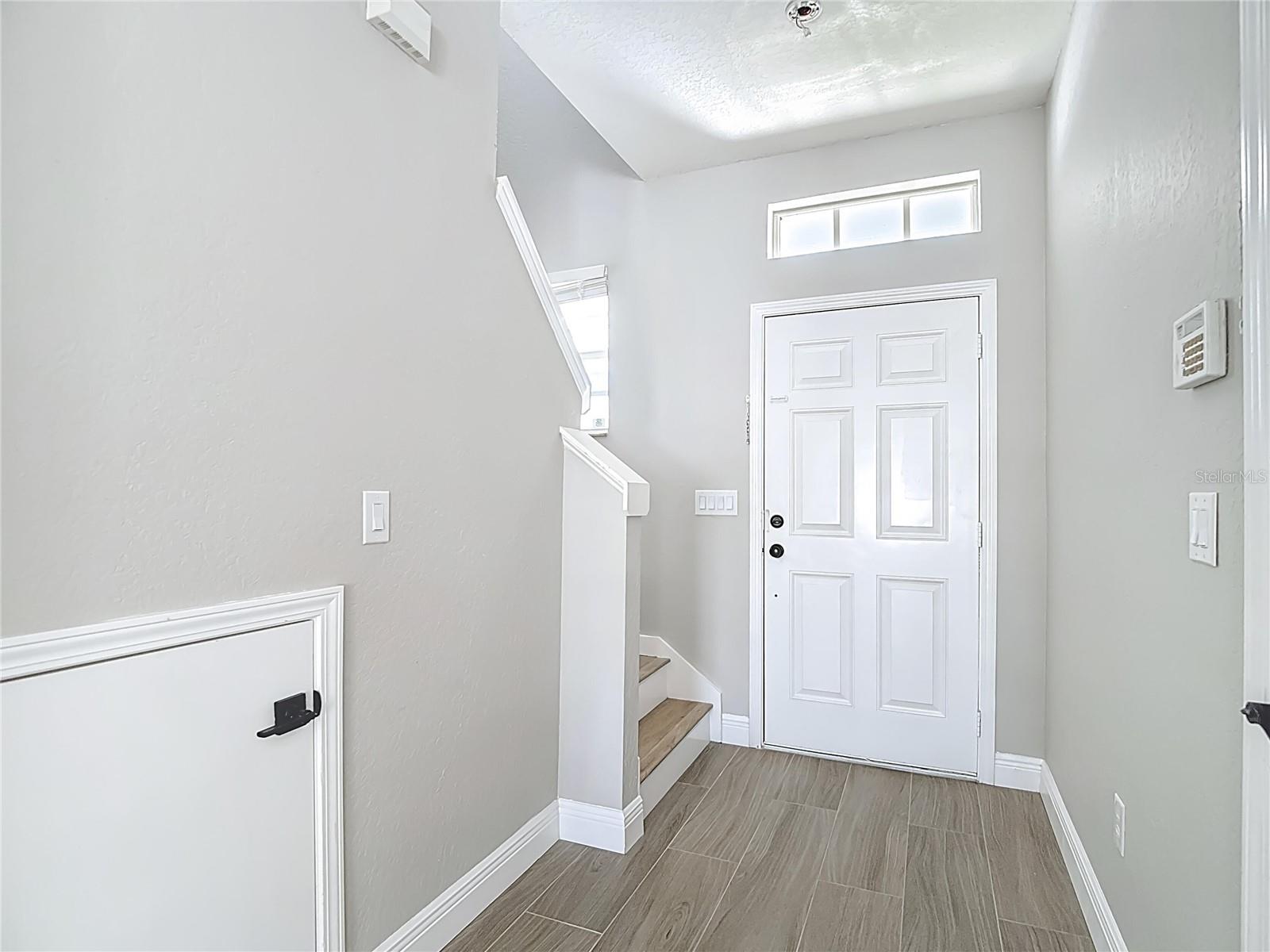 1206 SUMMERGATE DR