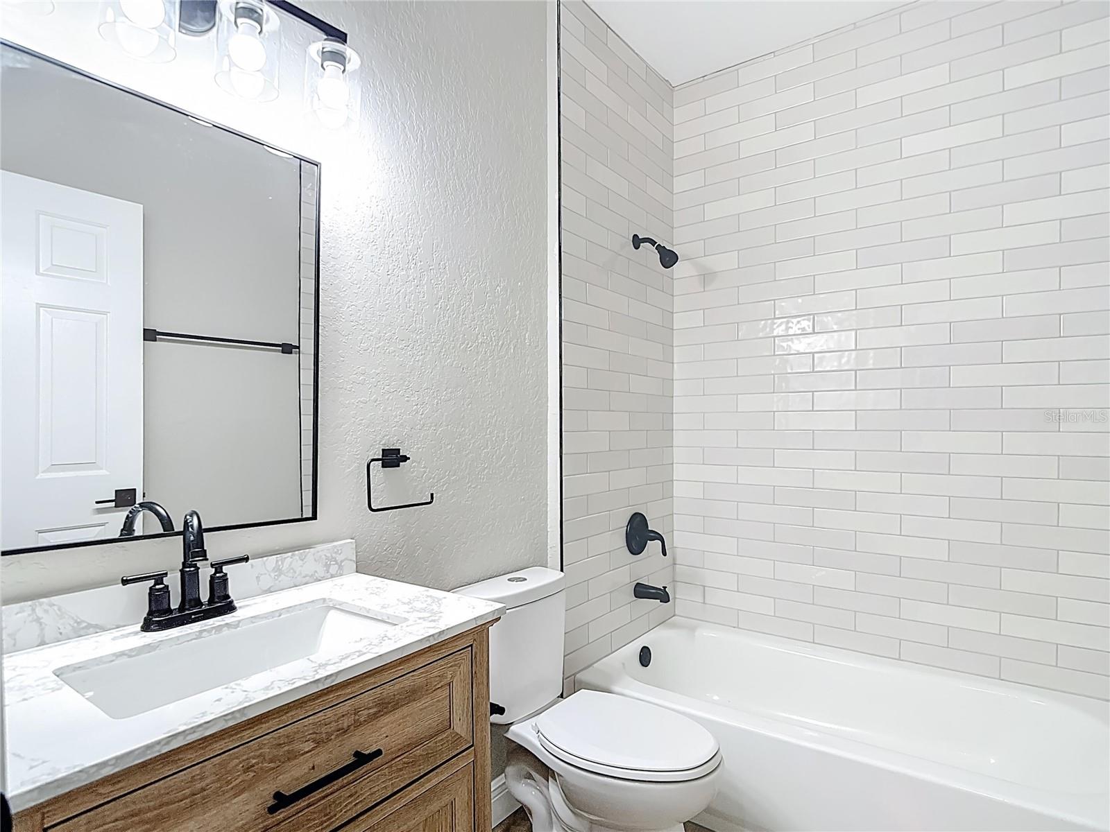 1206 SUMMERGATE DR