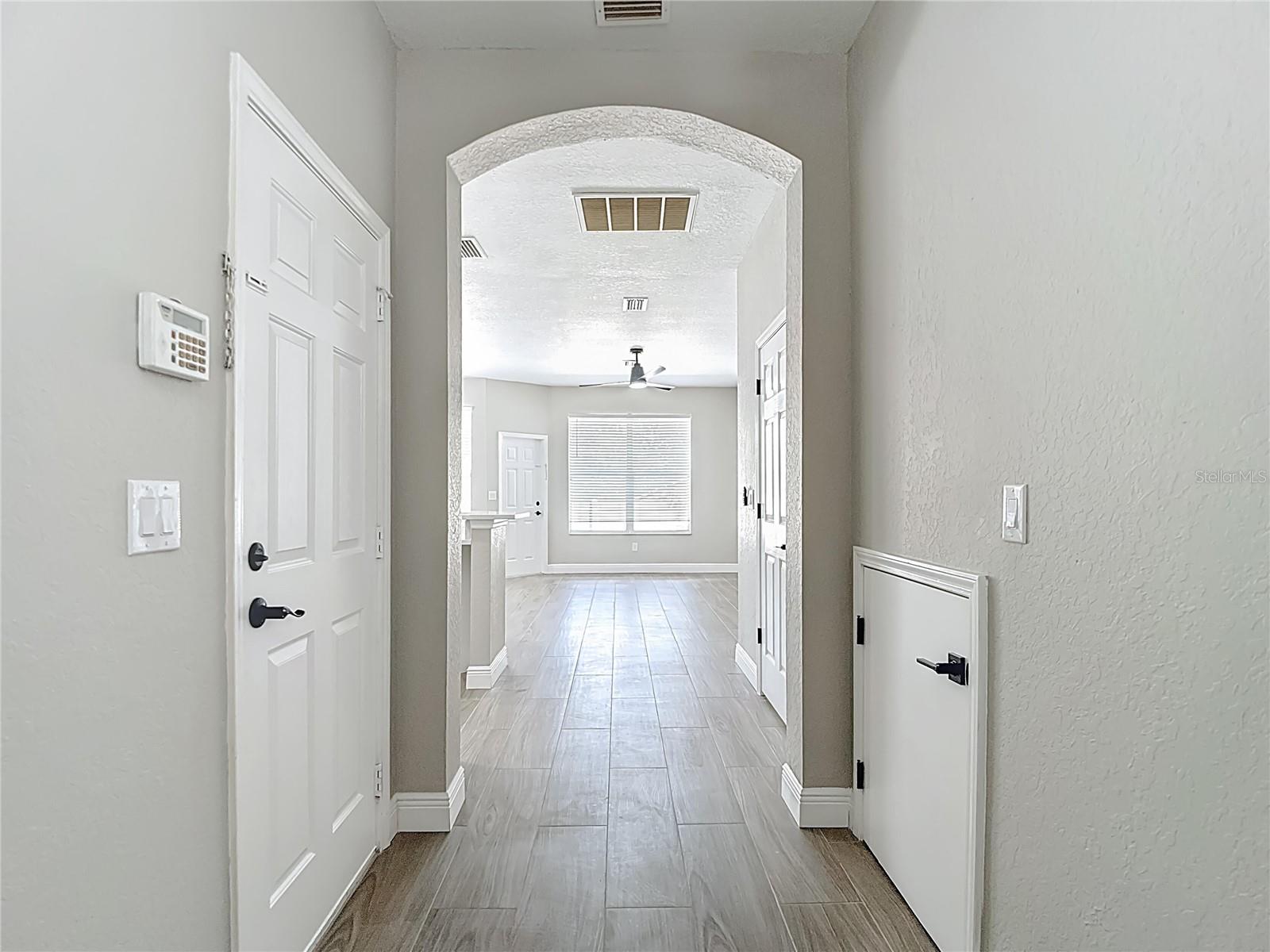 1206 SUMMERGATE DR