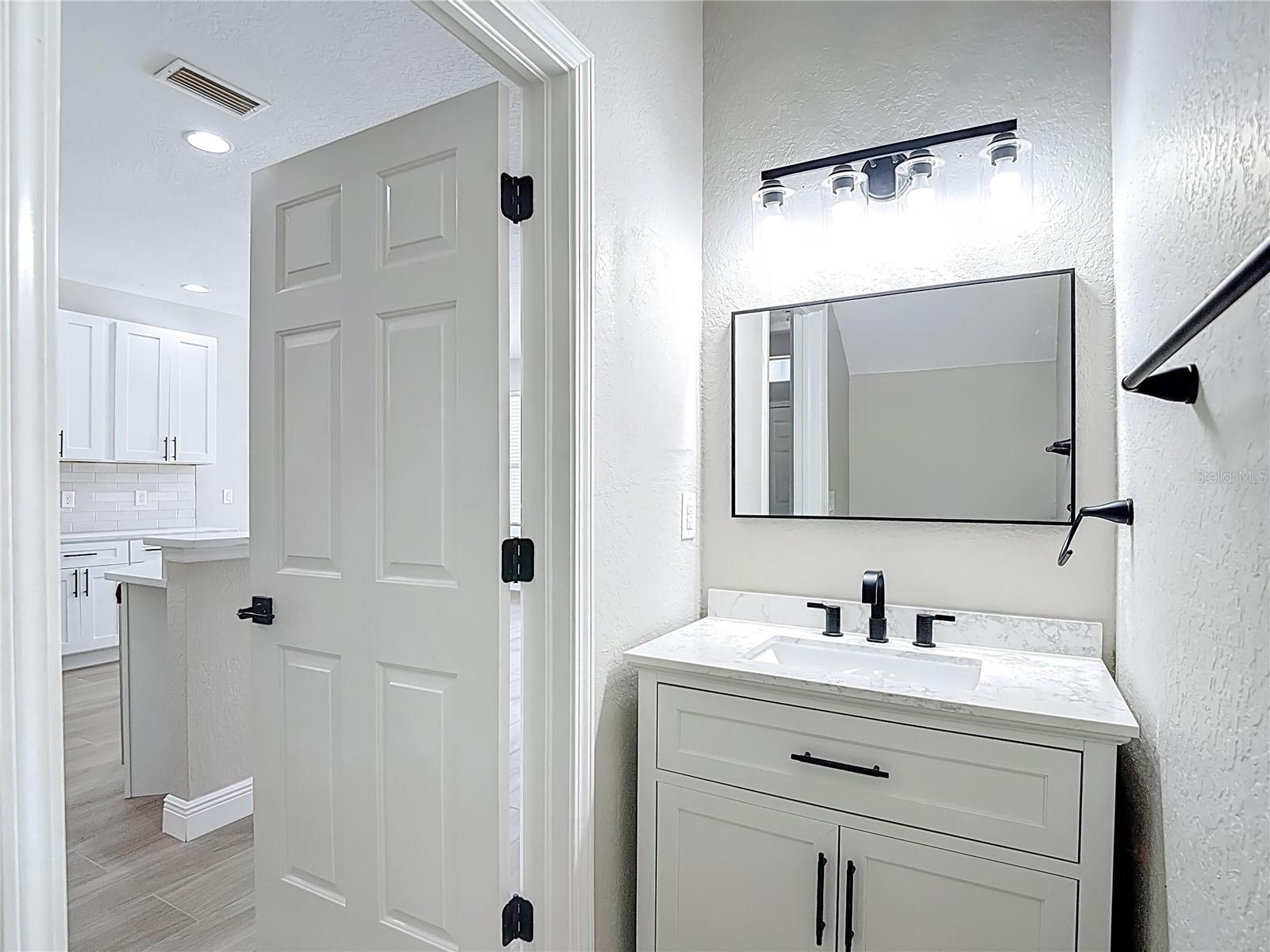 1206 SUMMERGATE DR