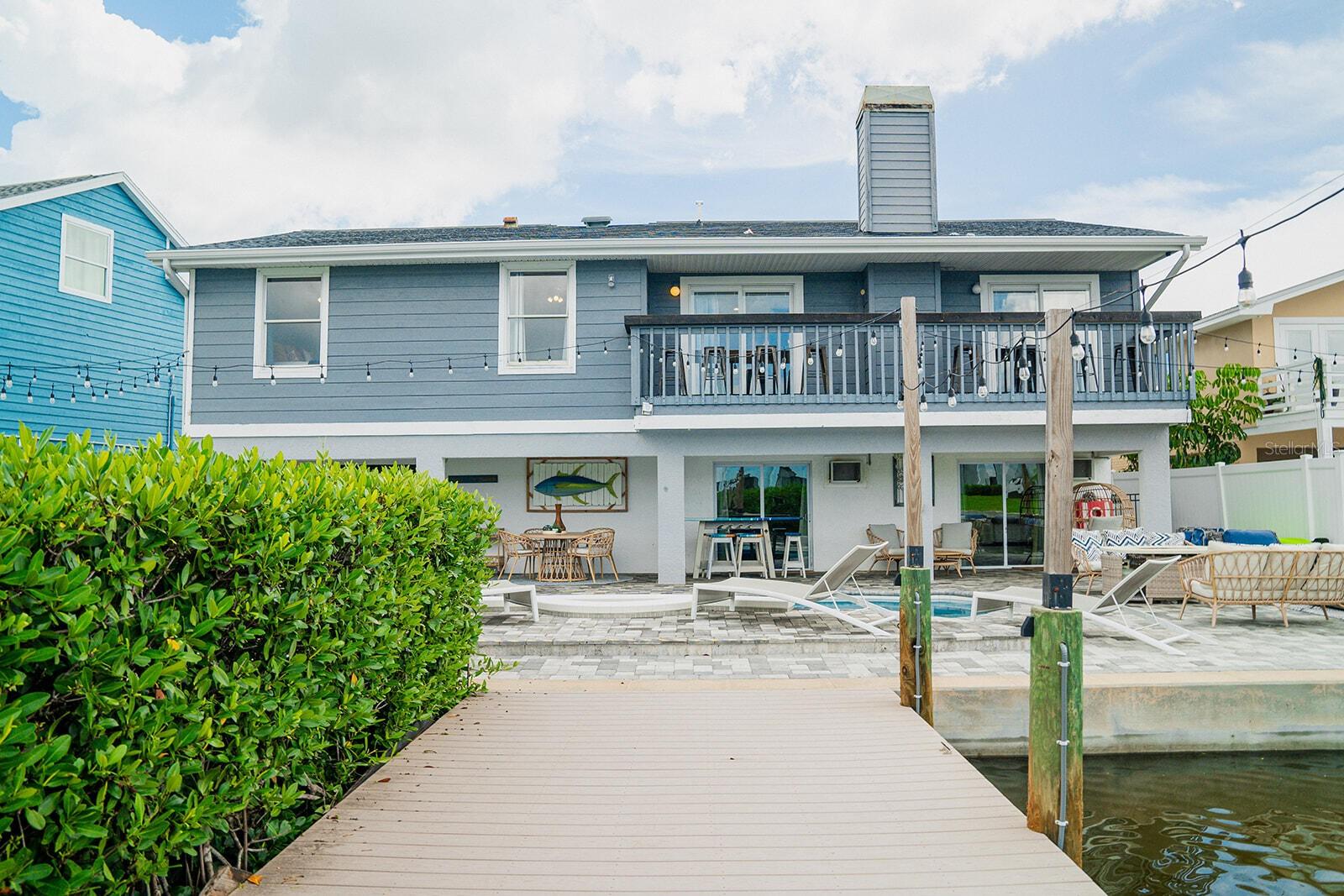 328 6TH AVE