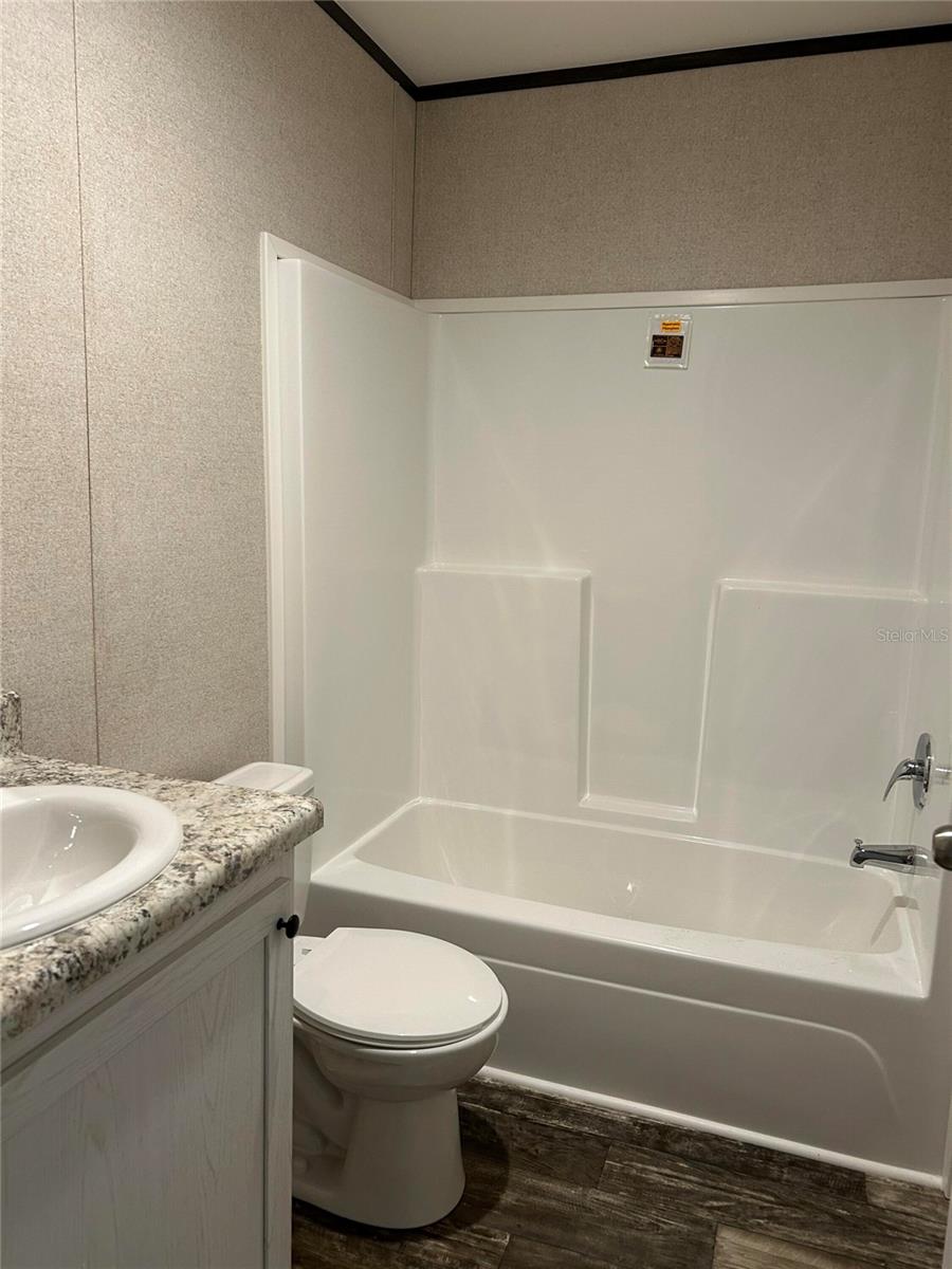 16464 AUBURNDALE