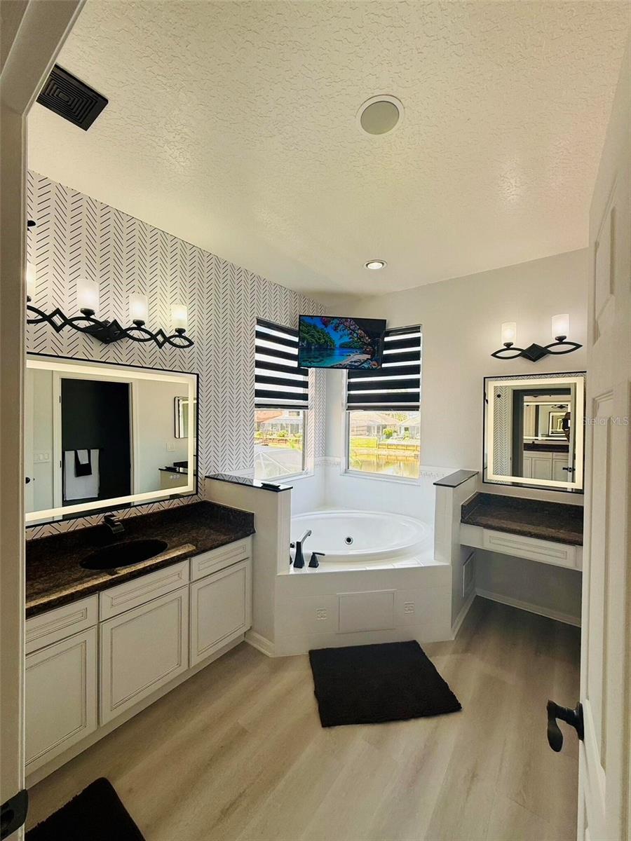 18018 MALAKAI ISLE DR