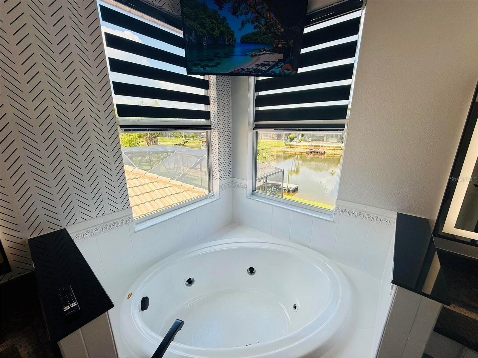 18018 MALAKAI ISLE DR