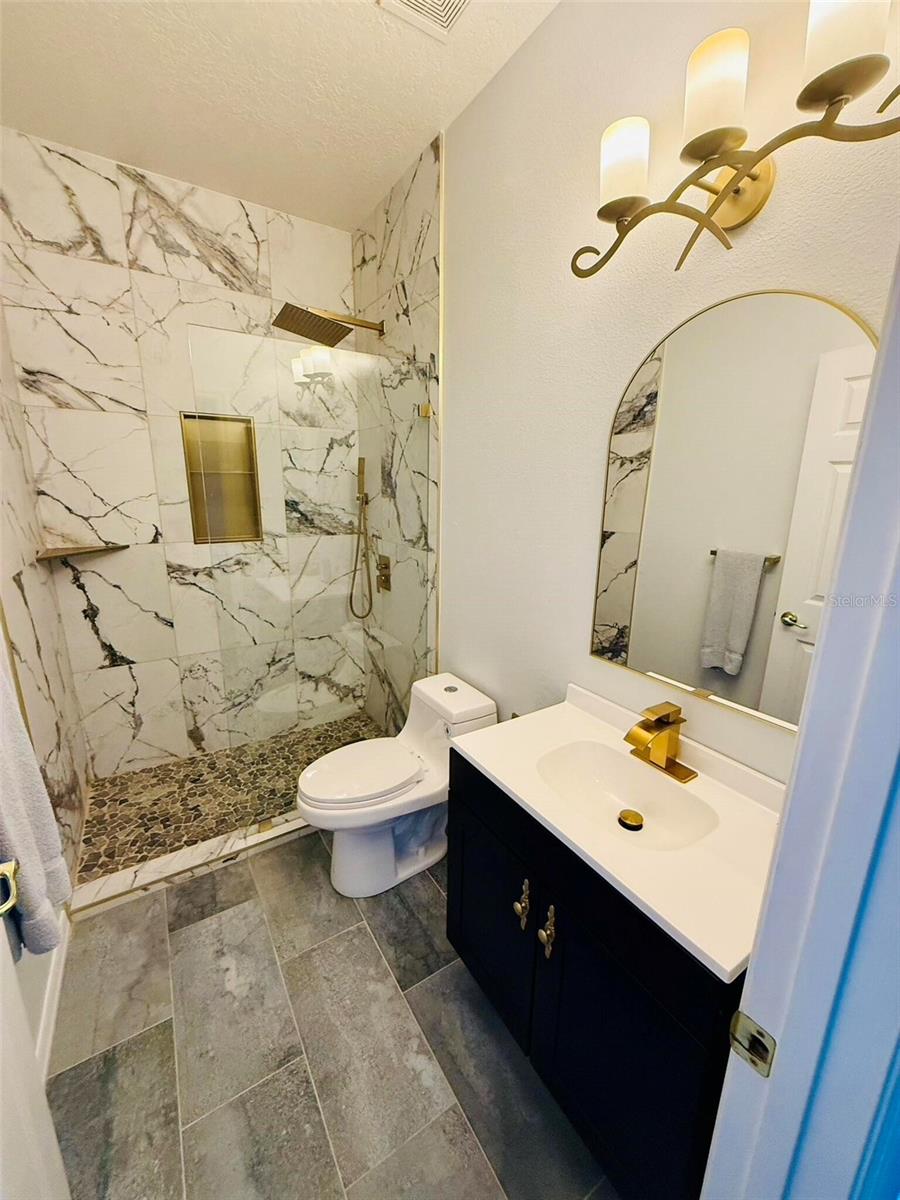 18018 MALAKAI ISLE DR