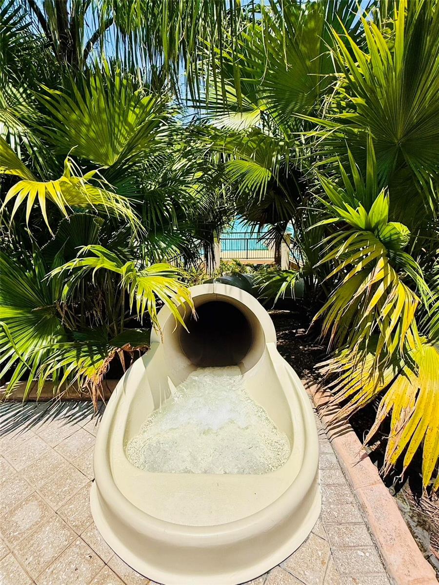 18018 MALAKAI ISLE DR