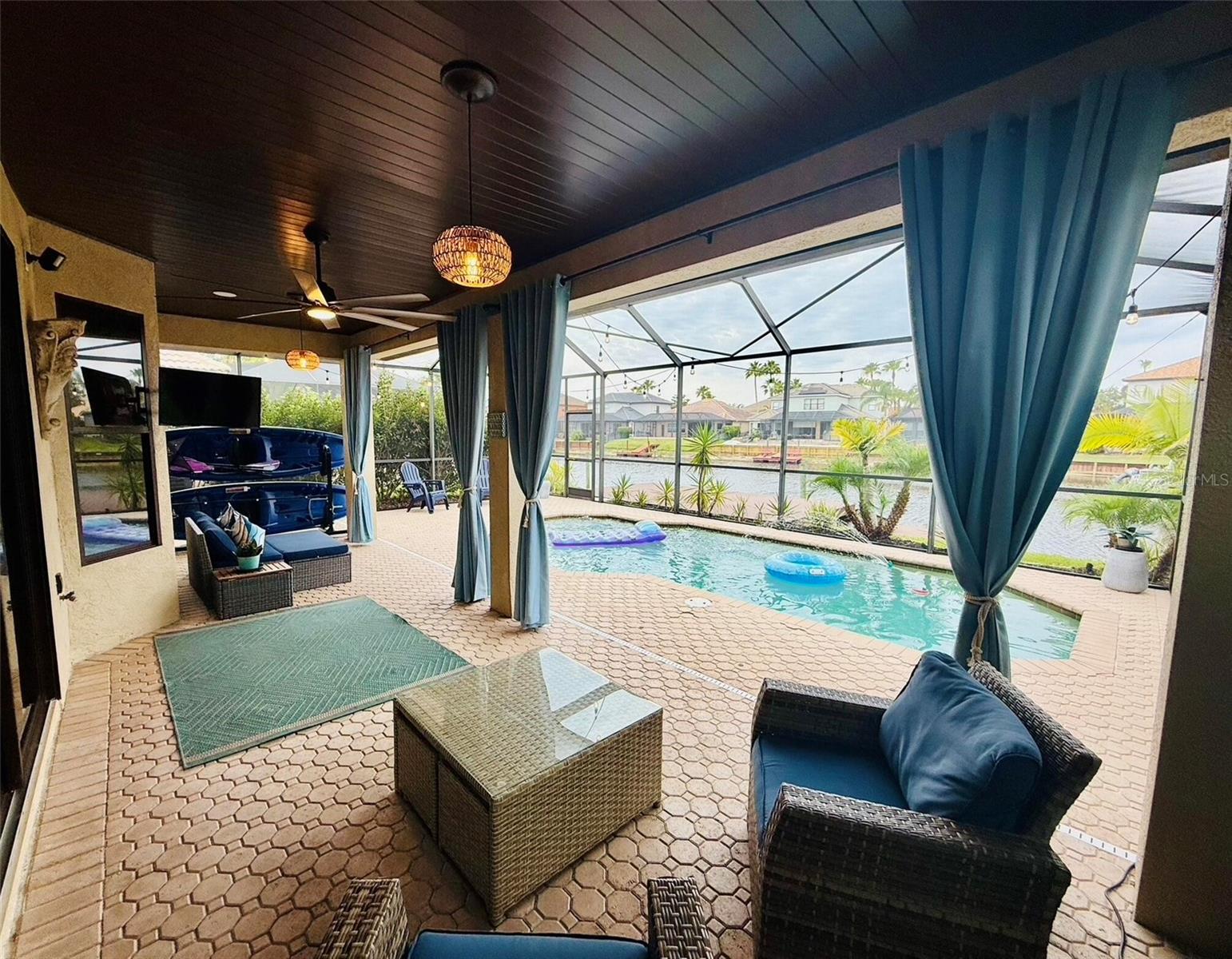 18018 MALAKAI ISLE DR