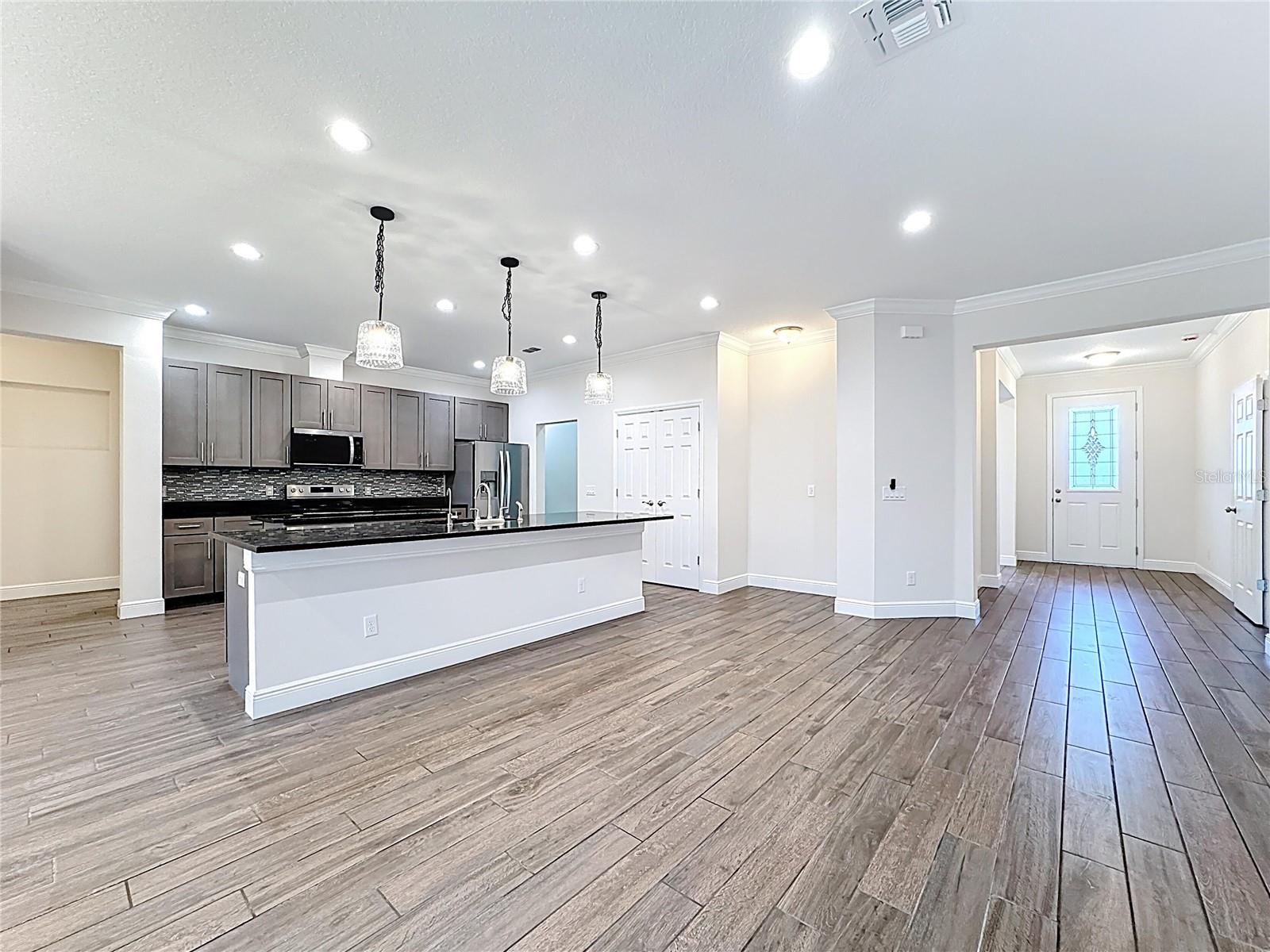 18708 REYNOLDS PKWY