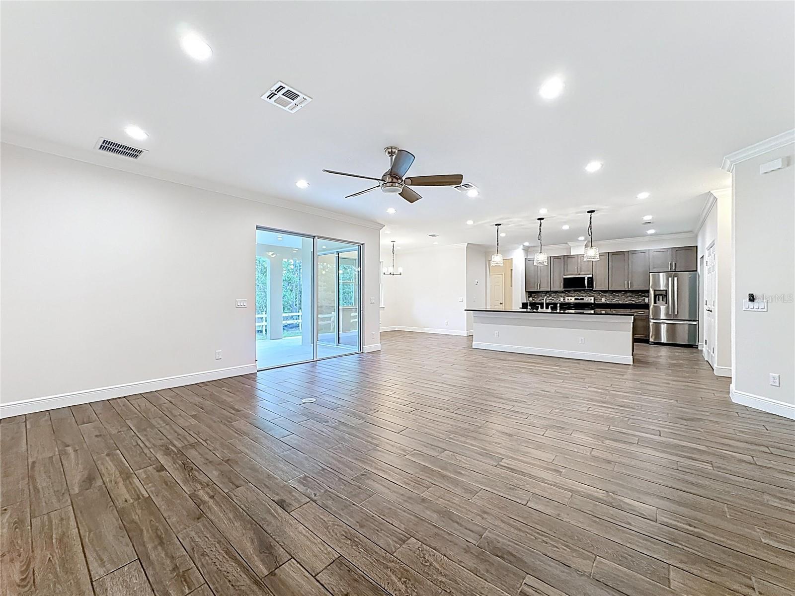 18708 REYNOLDS PKWY