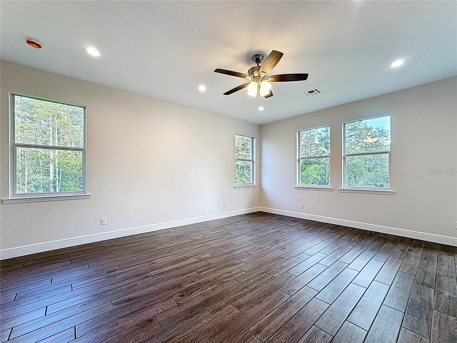 18708 REYNOLDS PKWY
