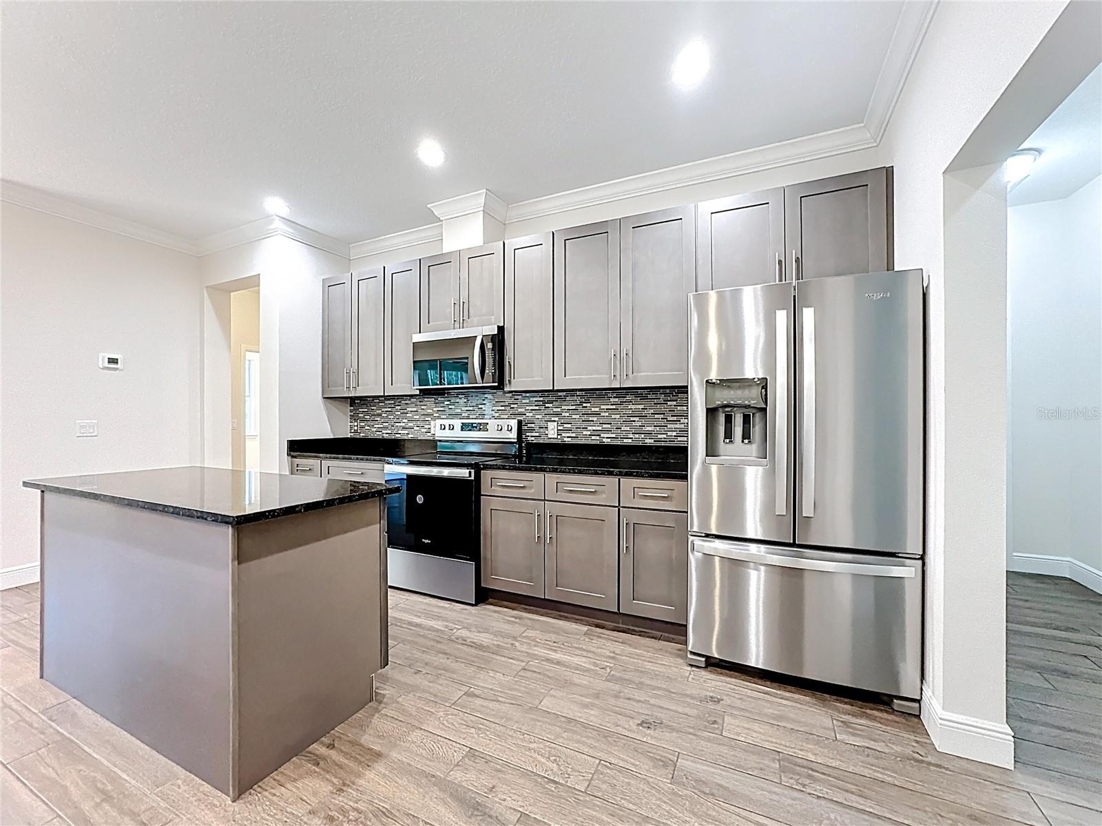 18708 REYNOLDS PKWY