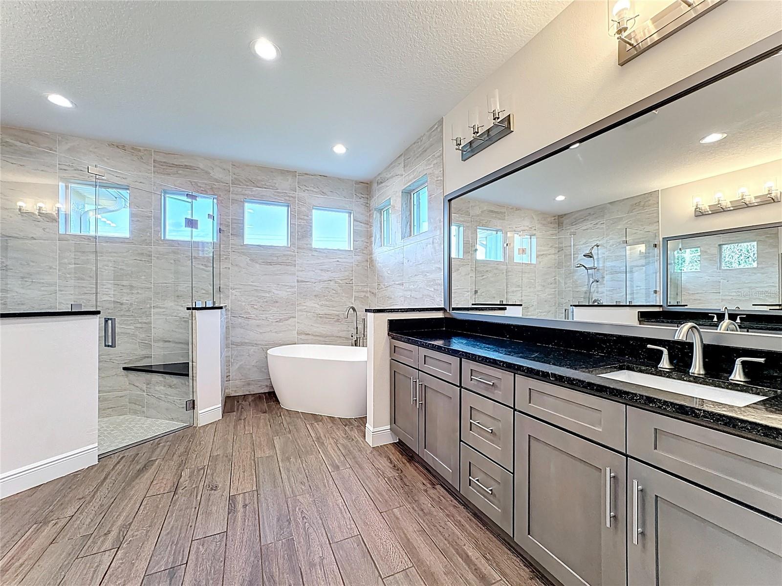 18708 REYNOLDS PKWY