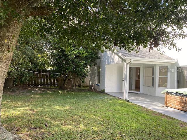 2323 LAUREL PINE LN