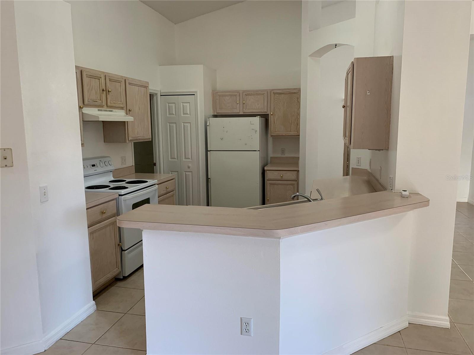 2323 LAUREL PINE LN