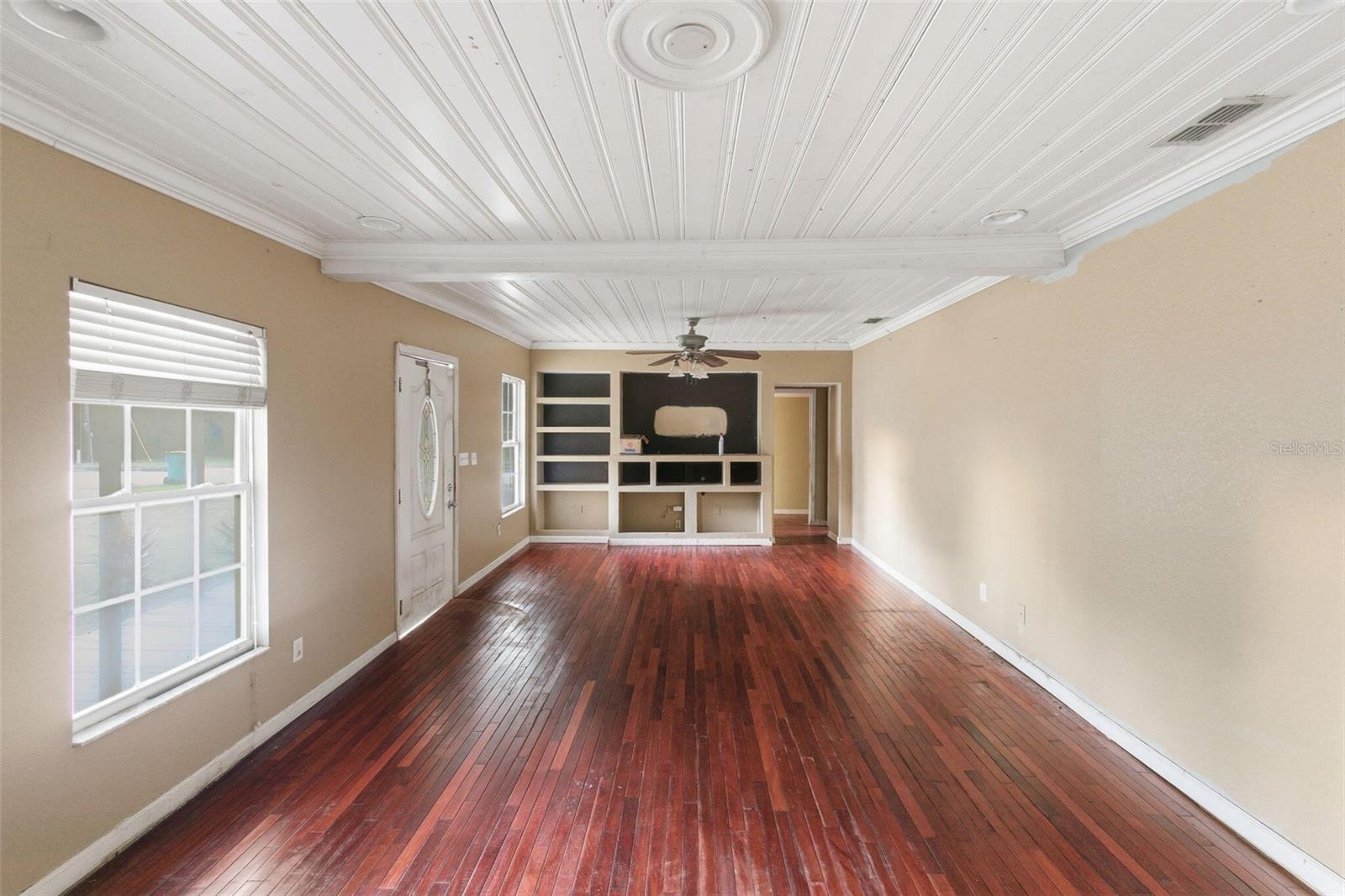 531 VIHLEN RD