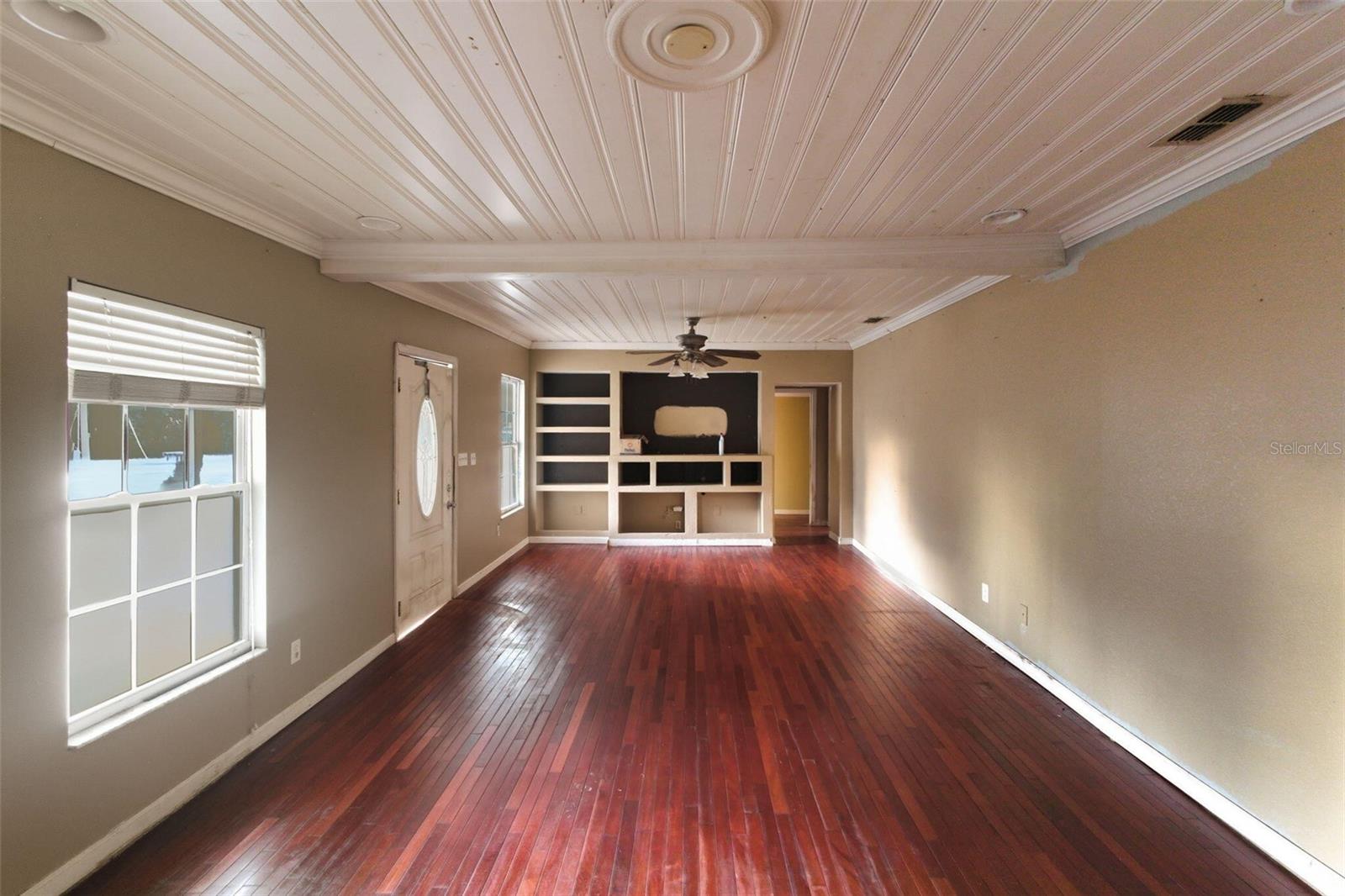 531 VIHLEN RD
