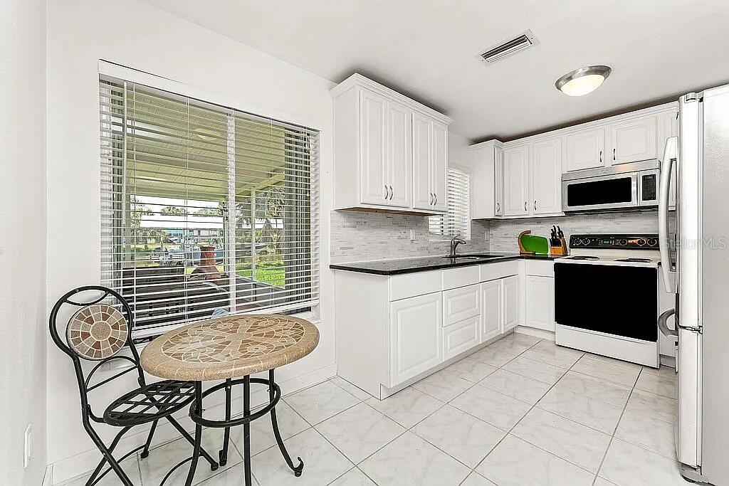 3420 SANTA CLARA DR