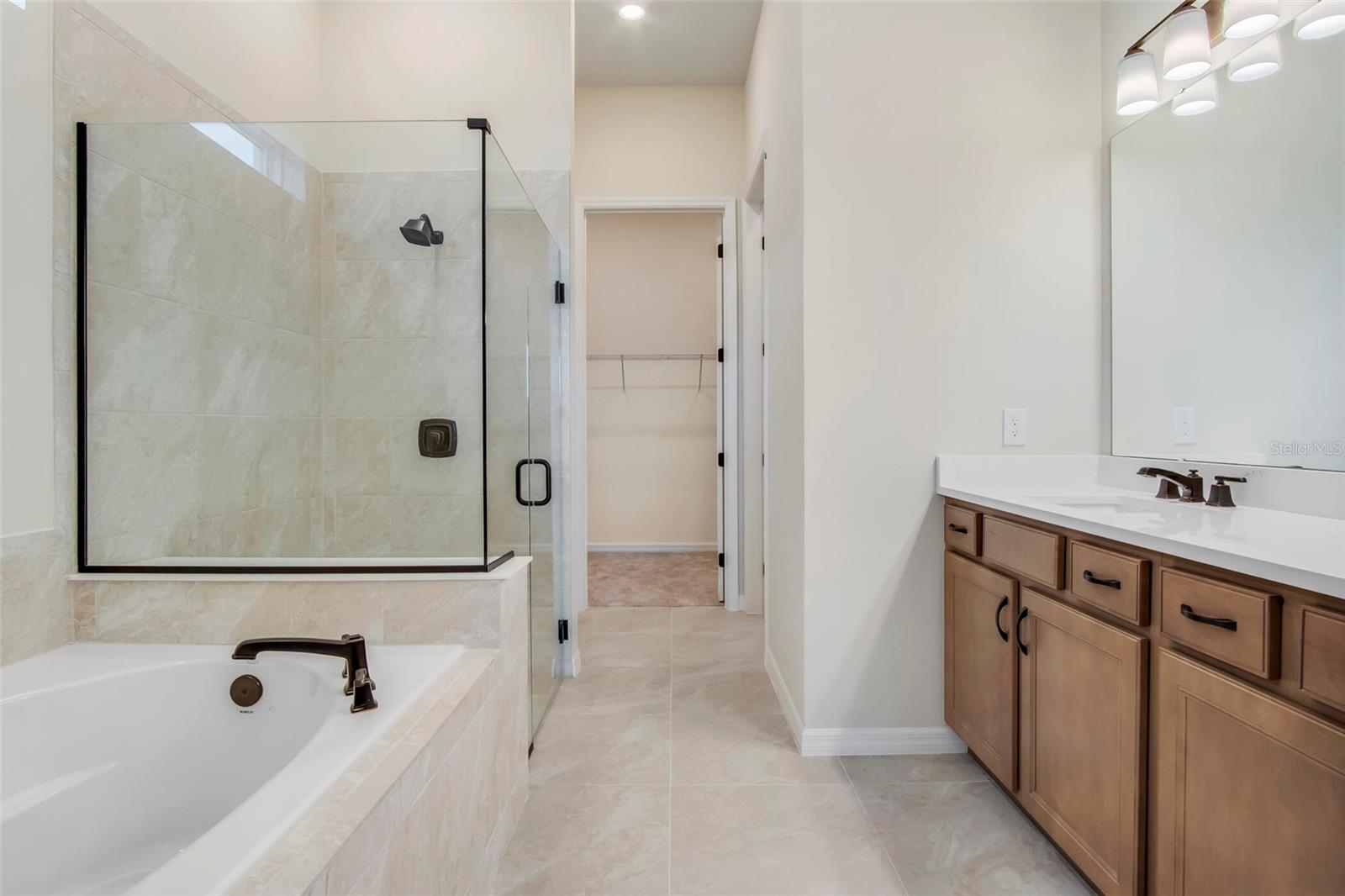 10366 PARKVIEW RESERVE LN