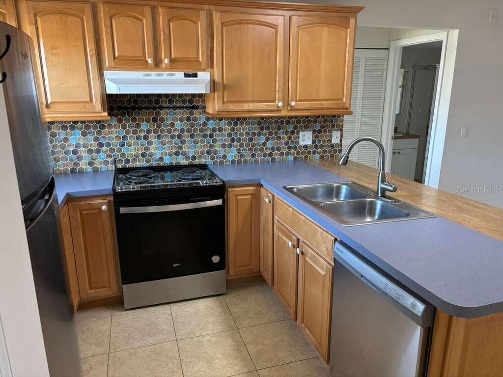 26485 RAMPART BLVD #A27